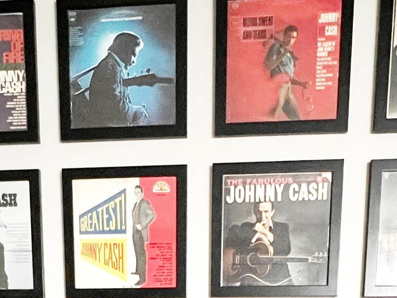 Johnny Cash "Rambler" on Main view 3