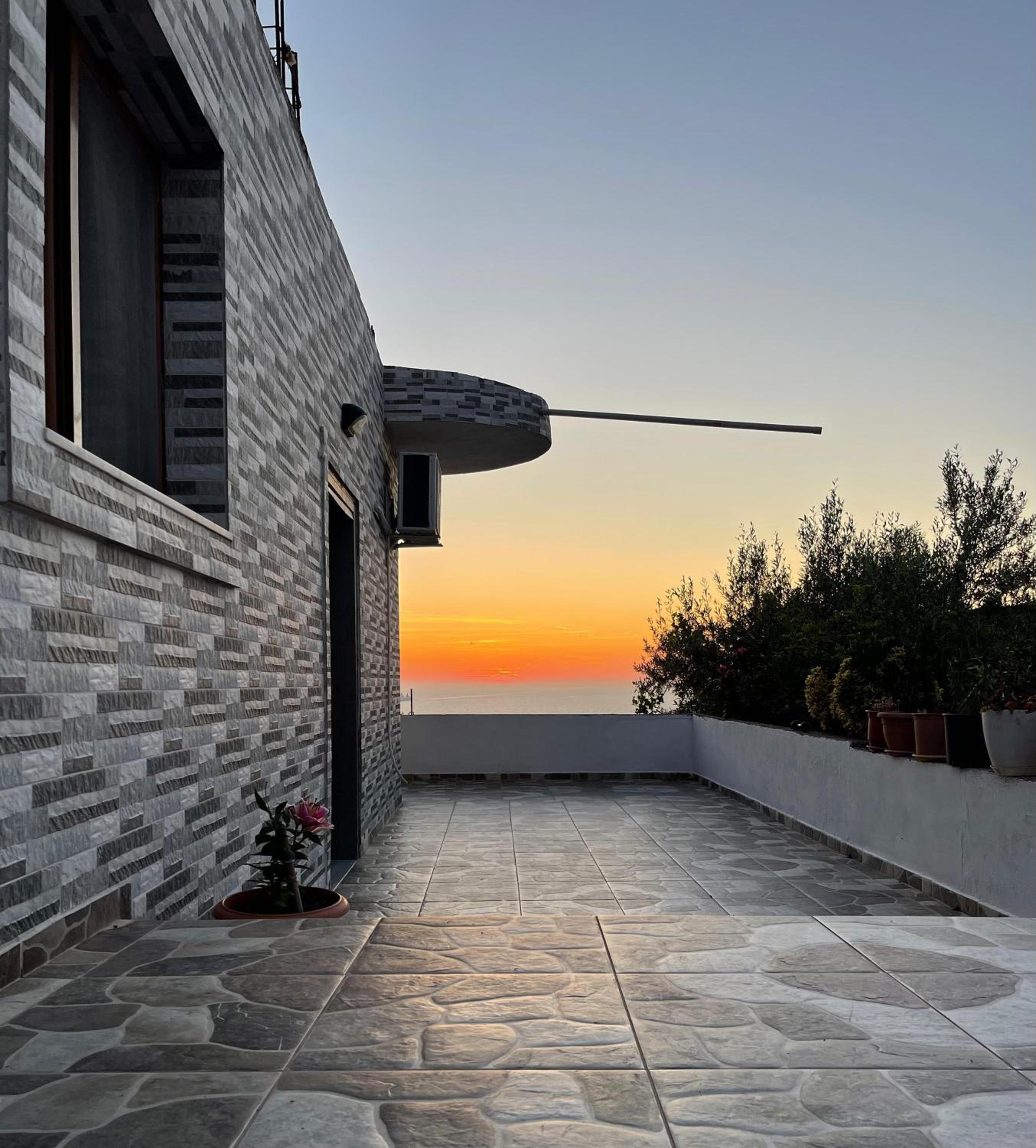 Villa Neimi