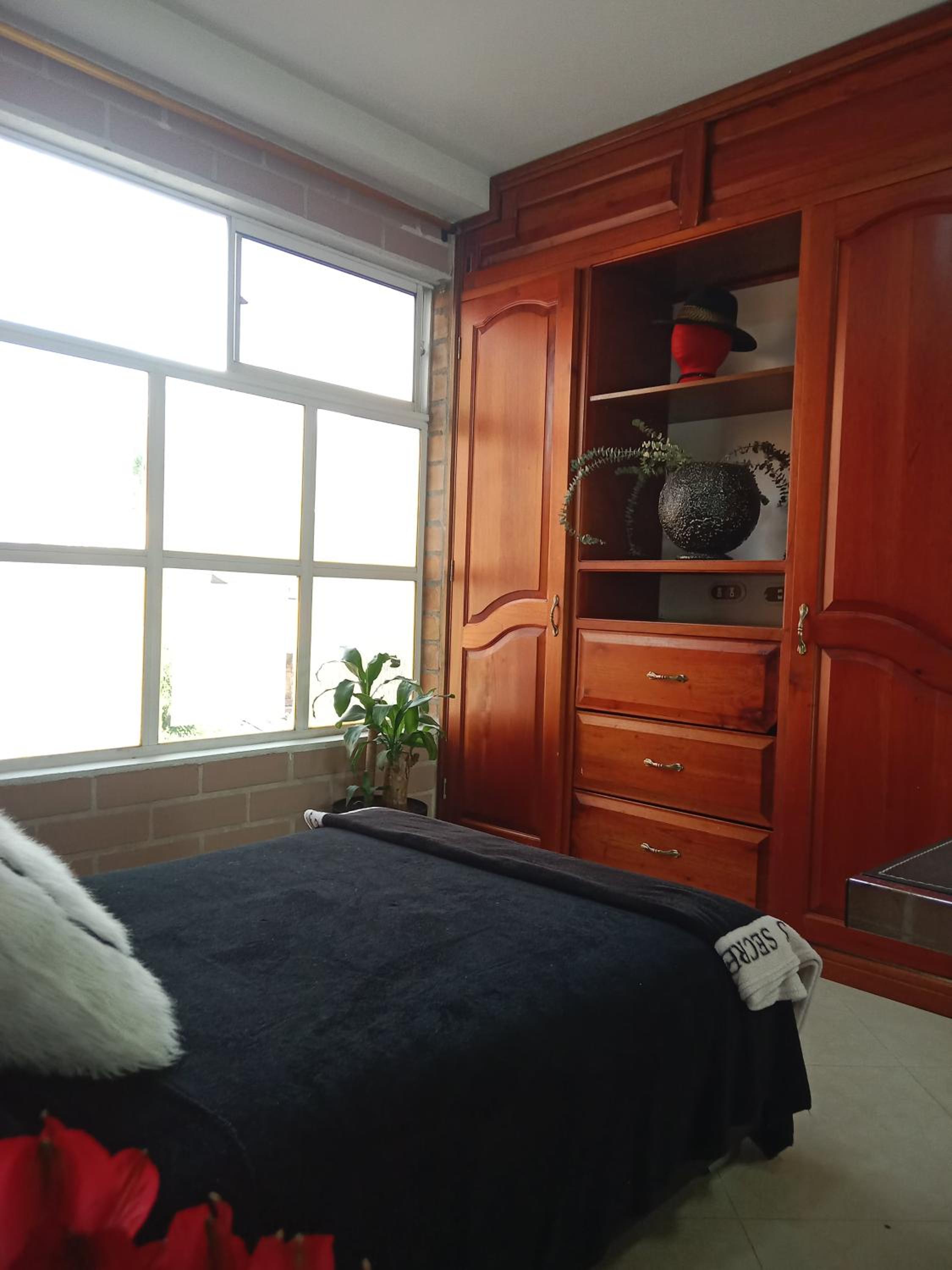 Hermosa habitación amoblada por dias o meses