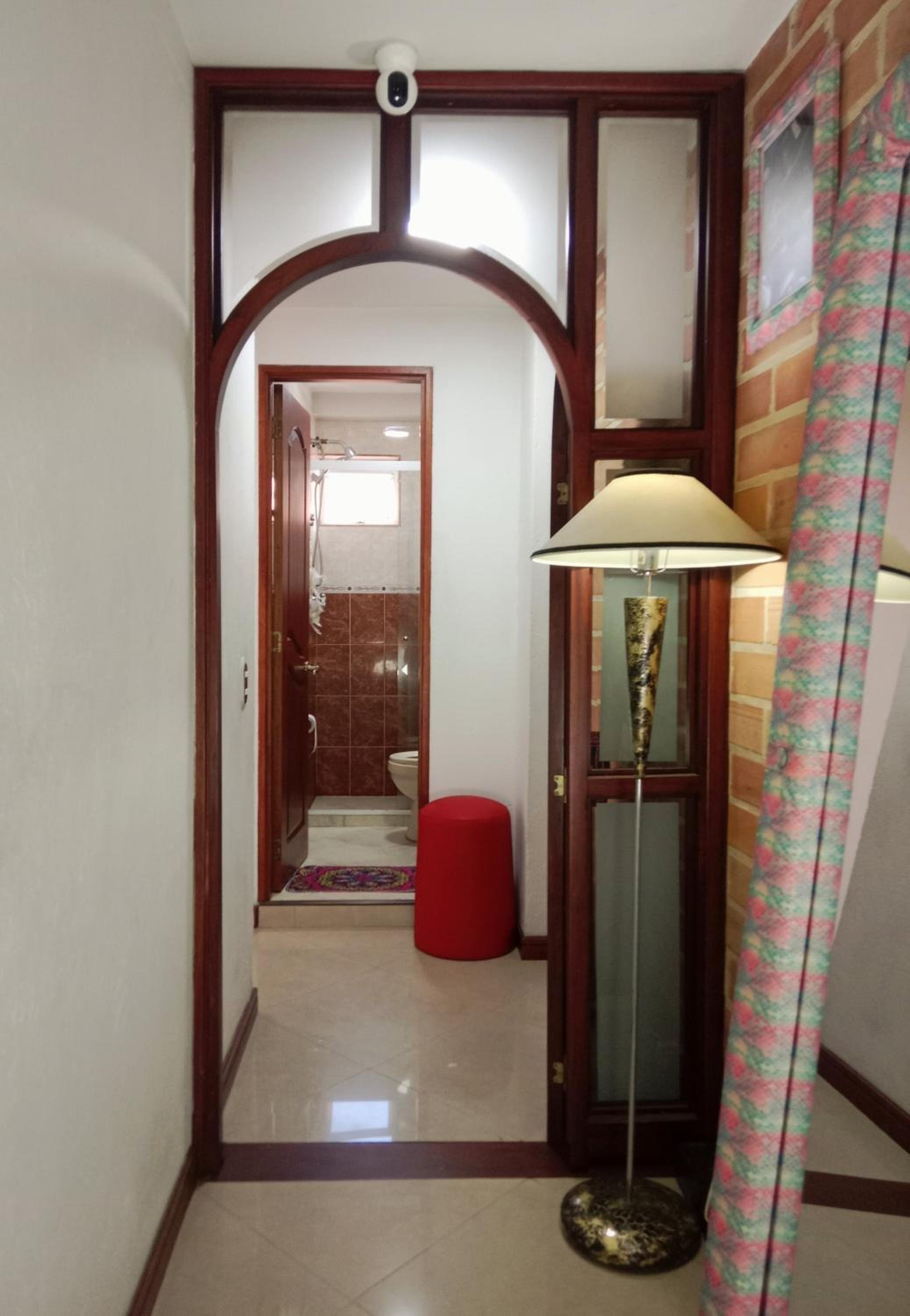 Hermosa habitación amoblada por dias o meses