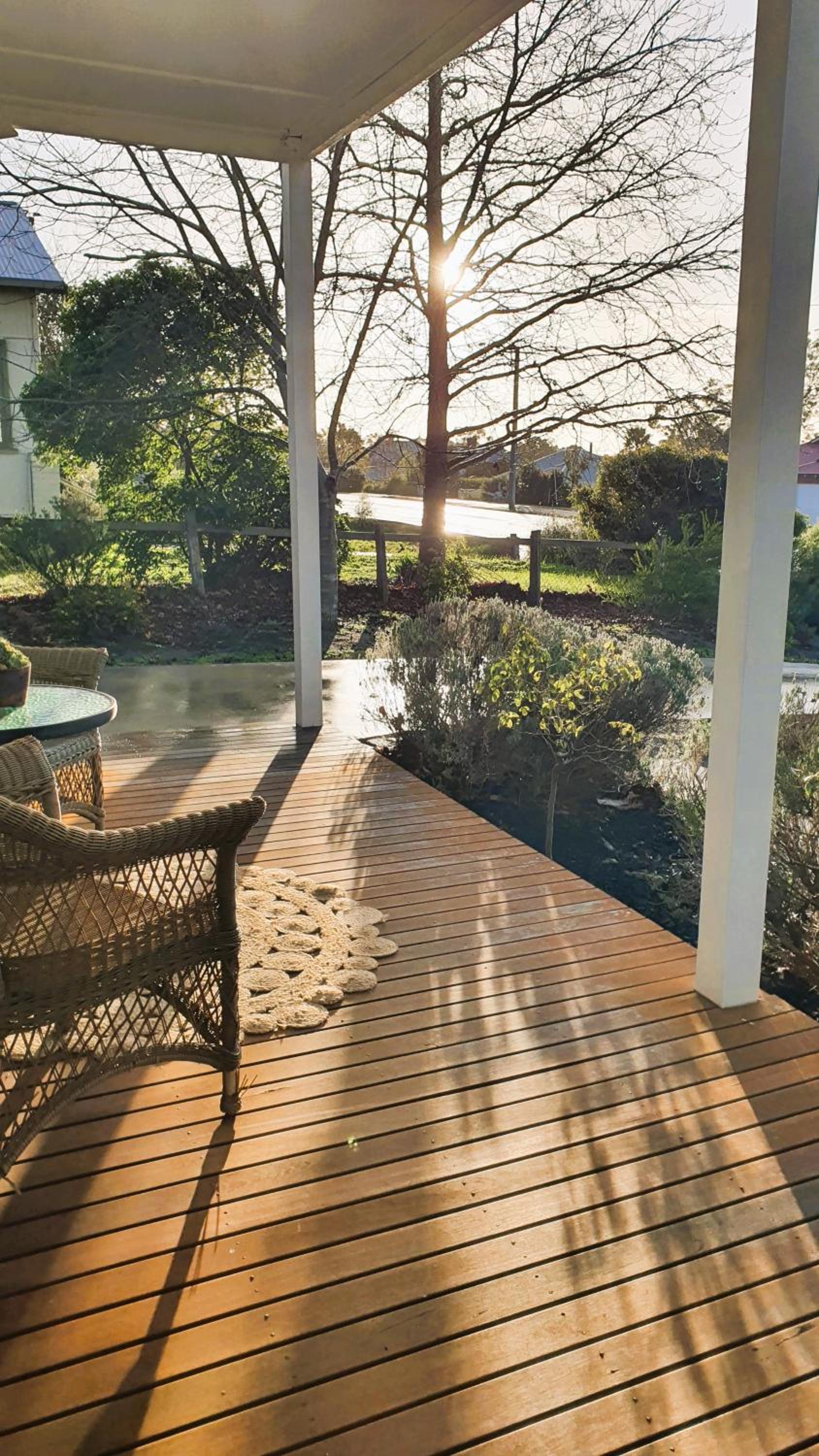 Cosy, 1930s Country Style Cottage in Mount Barker WA