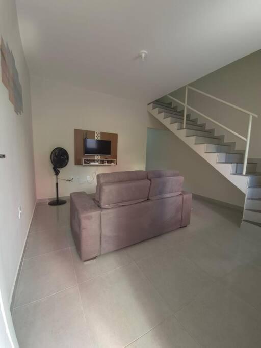 Dúplex 2 quartos próximo a Orla