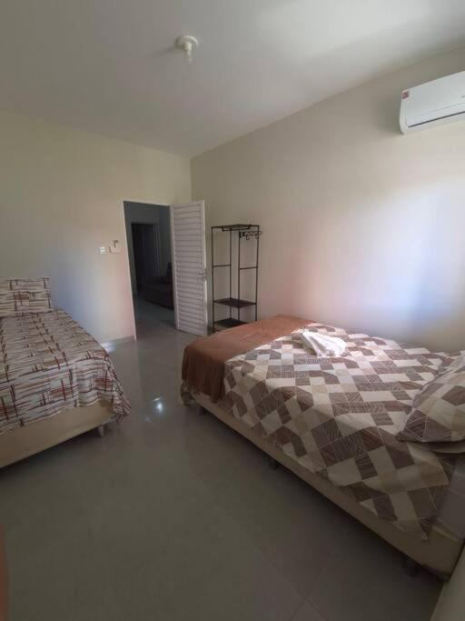 Dúplex 2 quartos próximo a Orla
