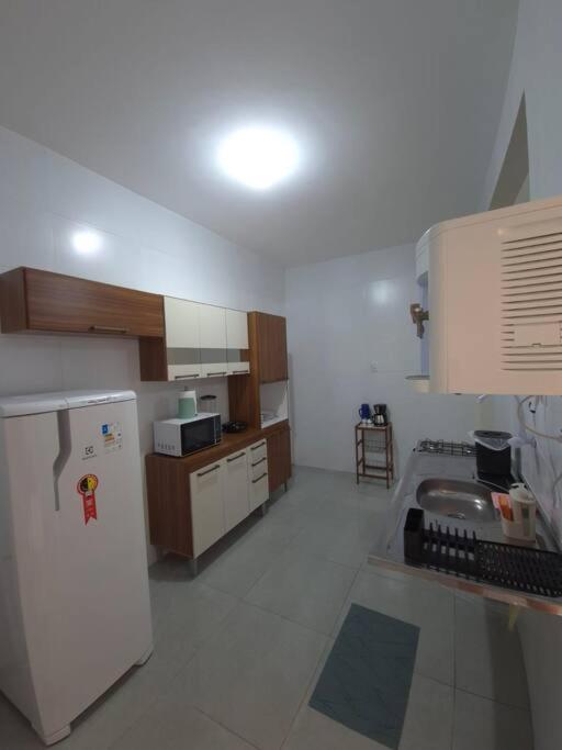 Dúplex 2 quartos próximo a Orla