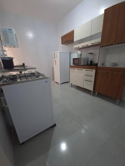 Dúplex 2 quartos próximo a Orla