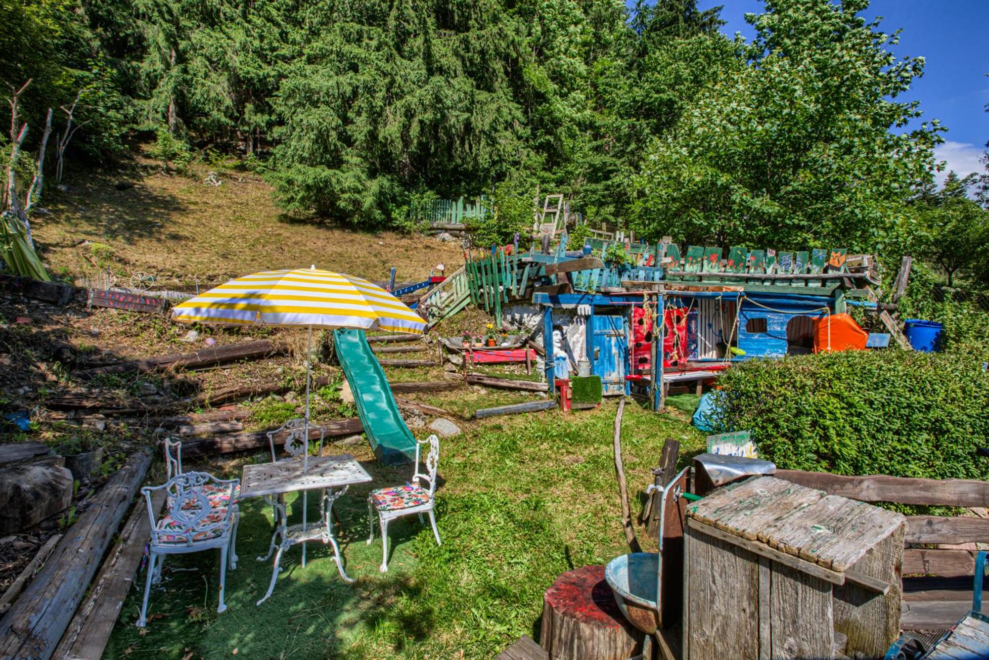 Photo 44