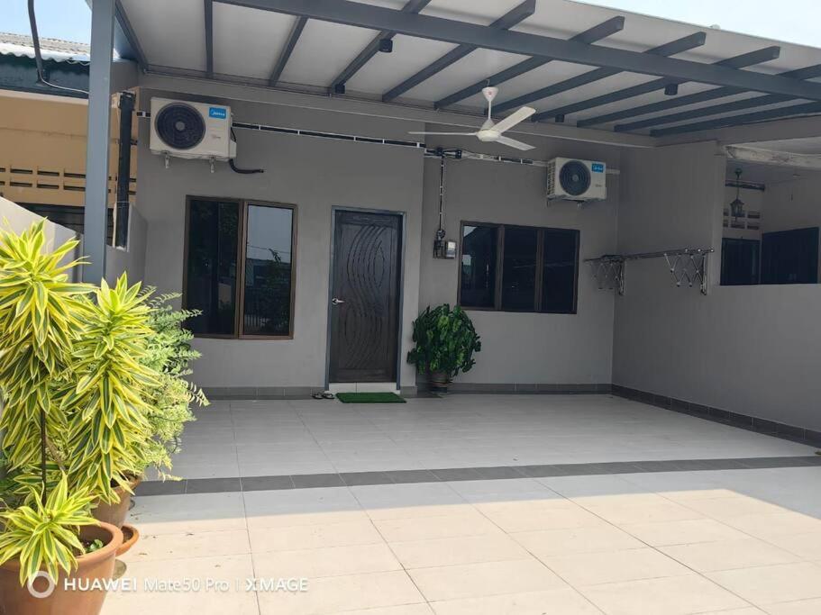PD Leisure Homestay B l walking Beach l 3BDR 2BTH photo 1