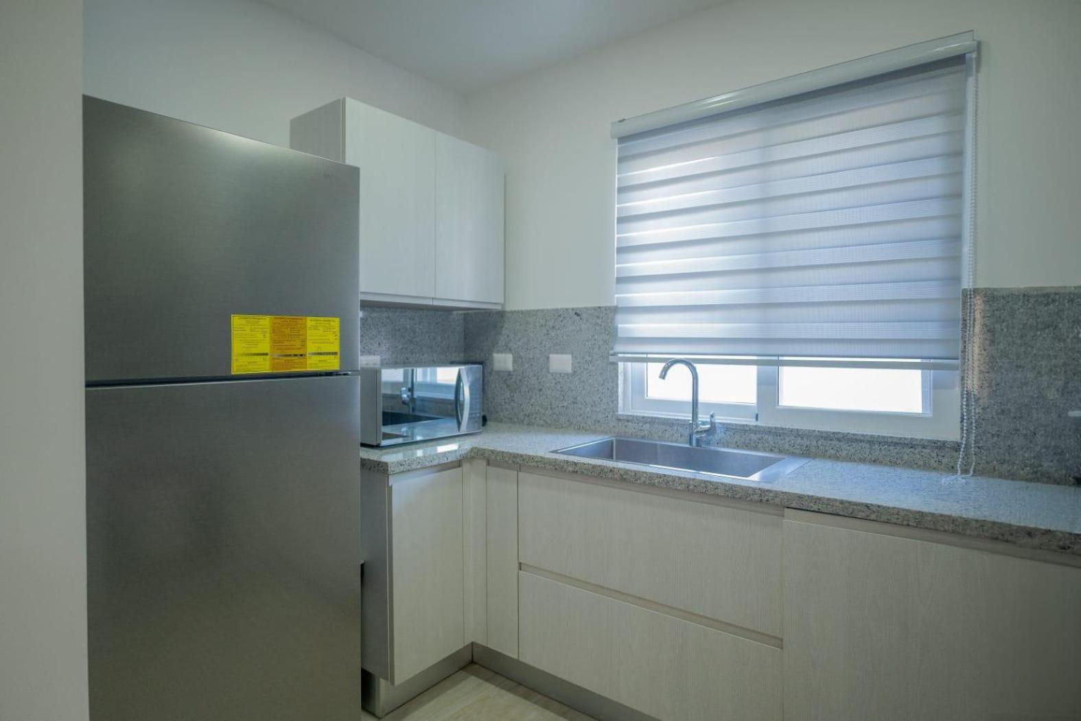 Punta Cana Bavaro Apartment 2 BDR Steps to the beach view 4
