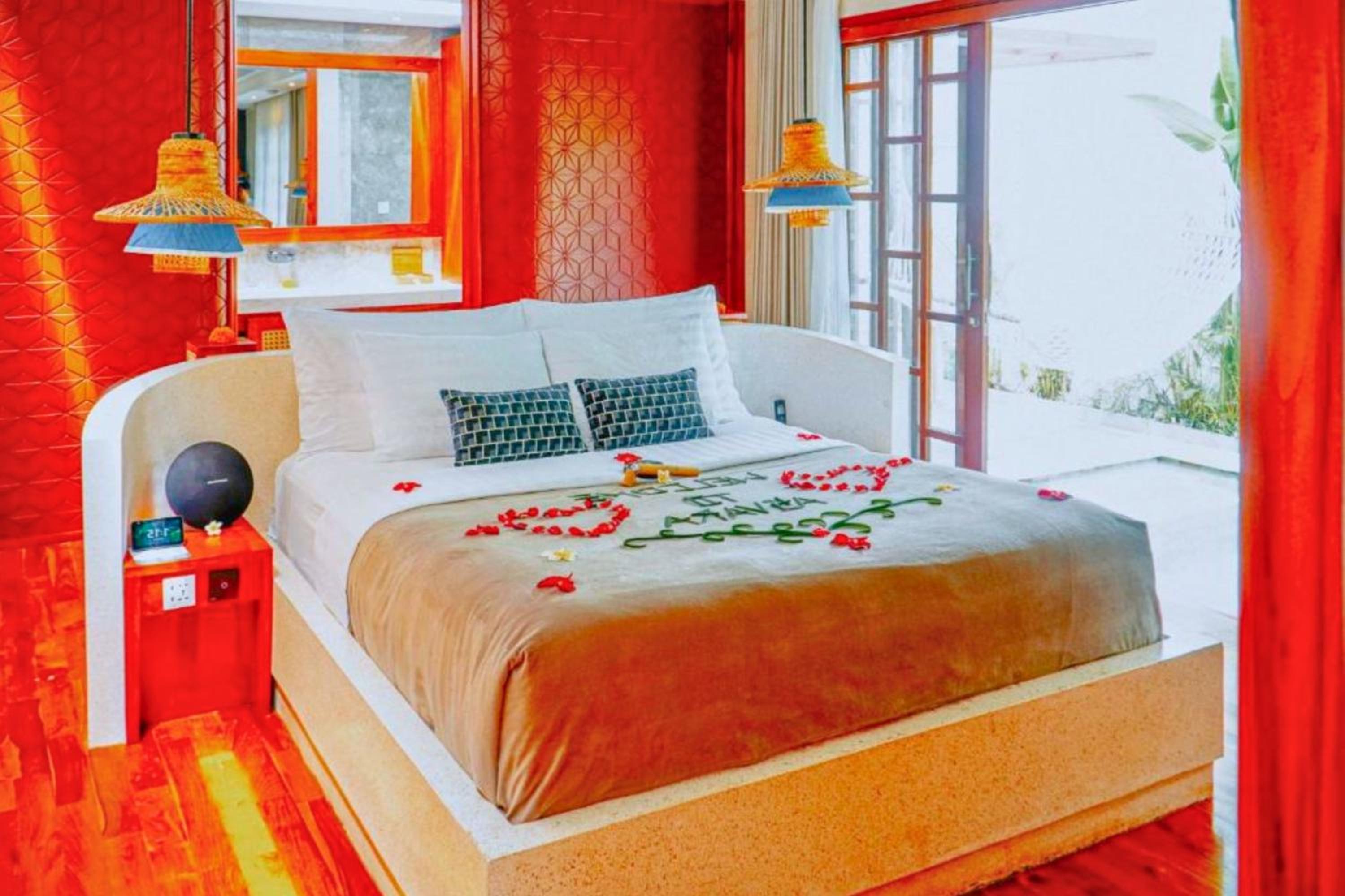 hotel room