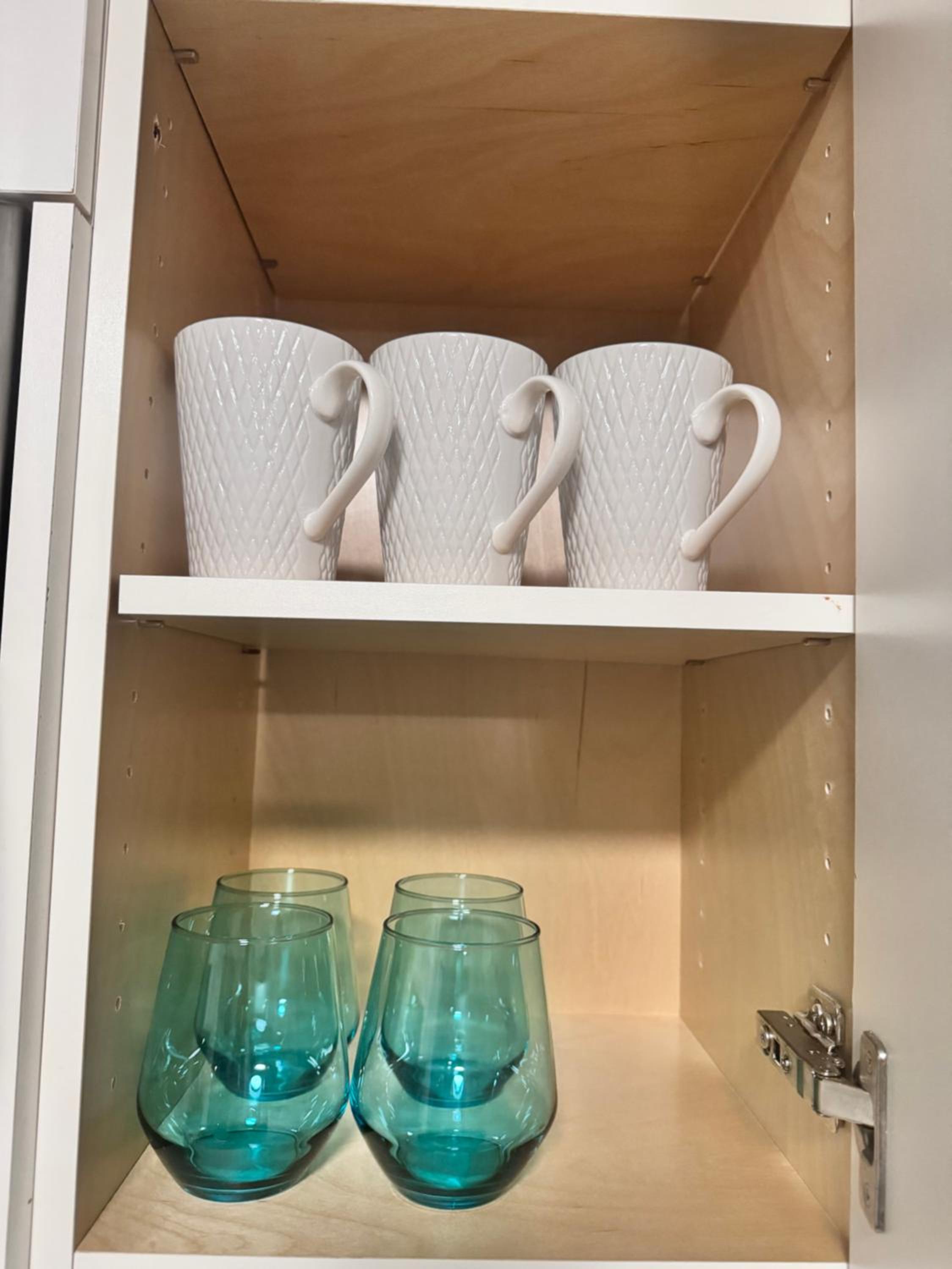 New Modern Guest Suit with Kitchen