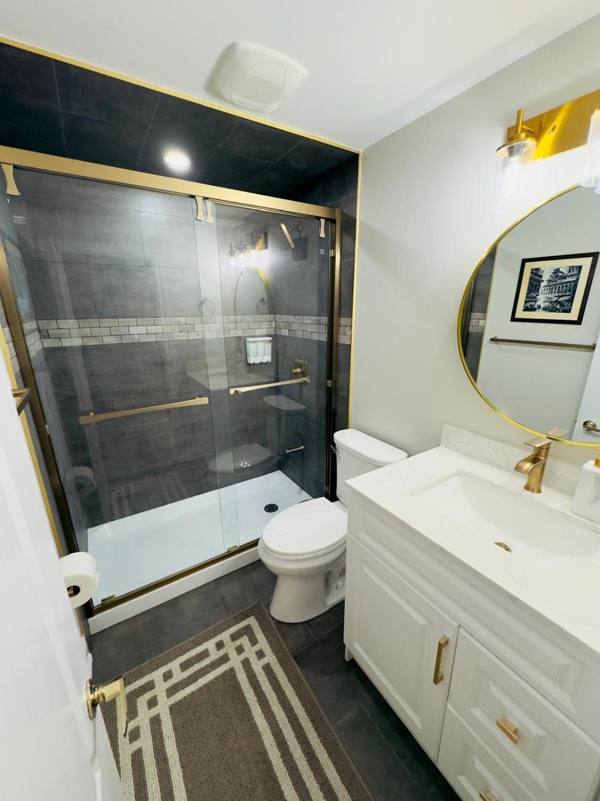 Spacious Basement in Oakville
