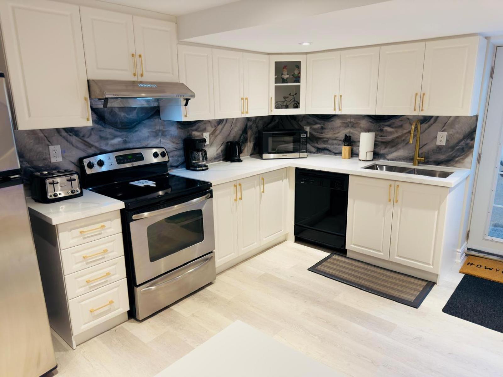 Spacious Basement in Oakville
