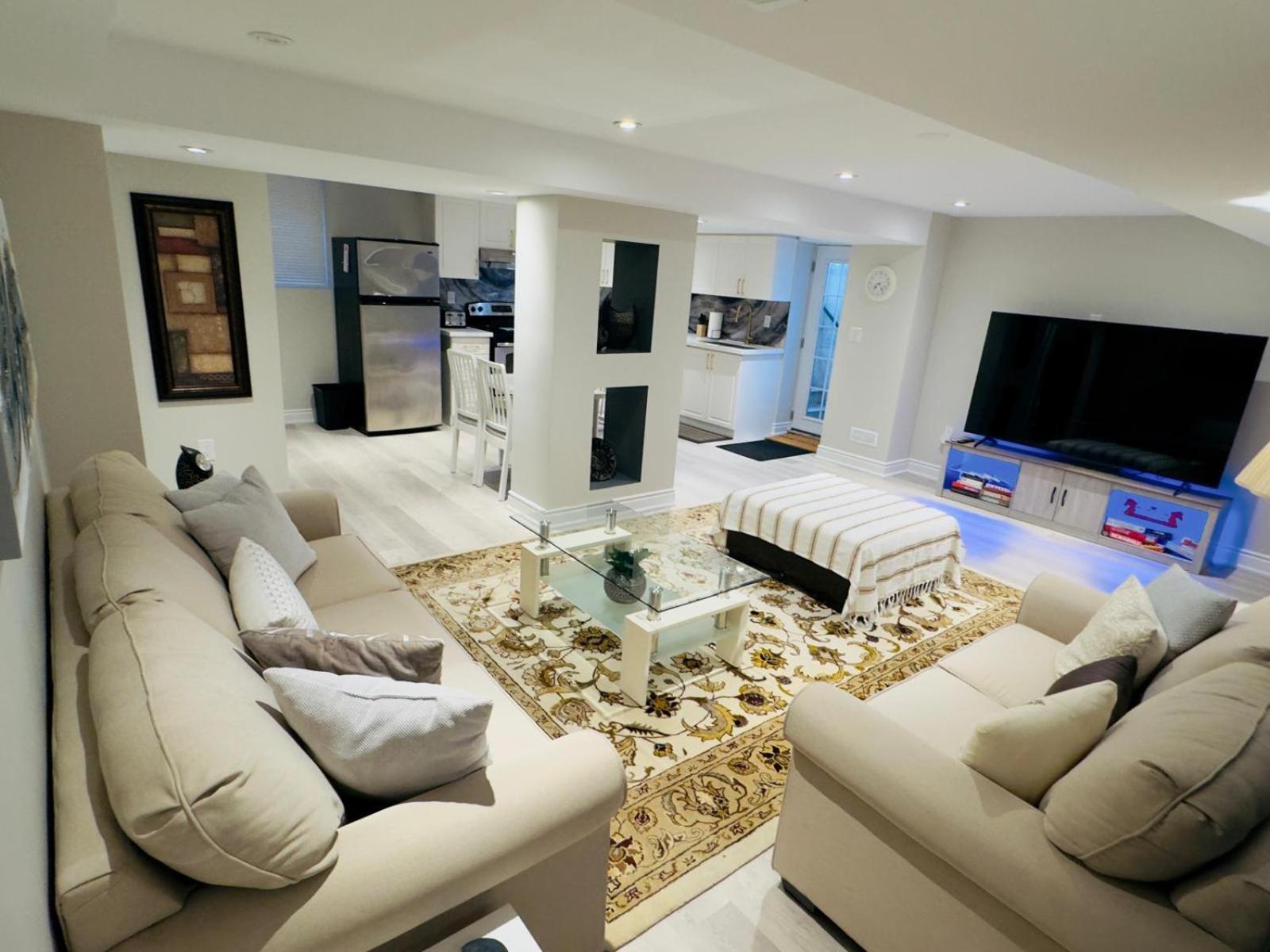 Spacious Basement in Oakville