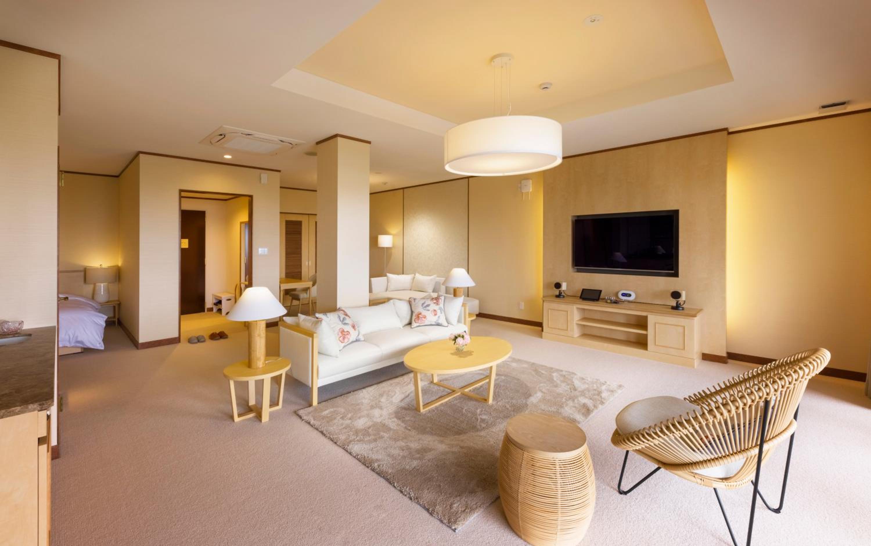 Katakura Silk Hotel