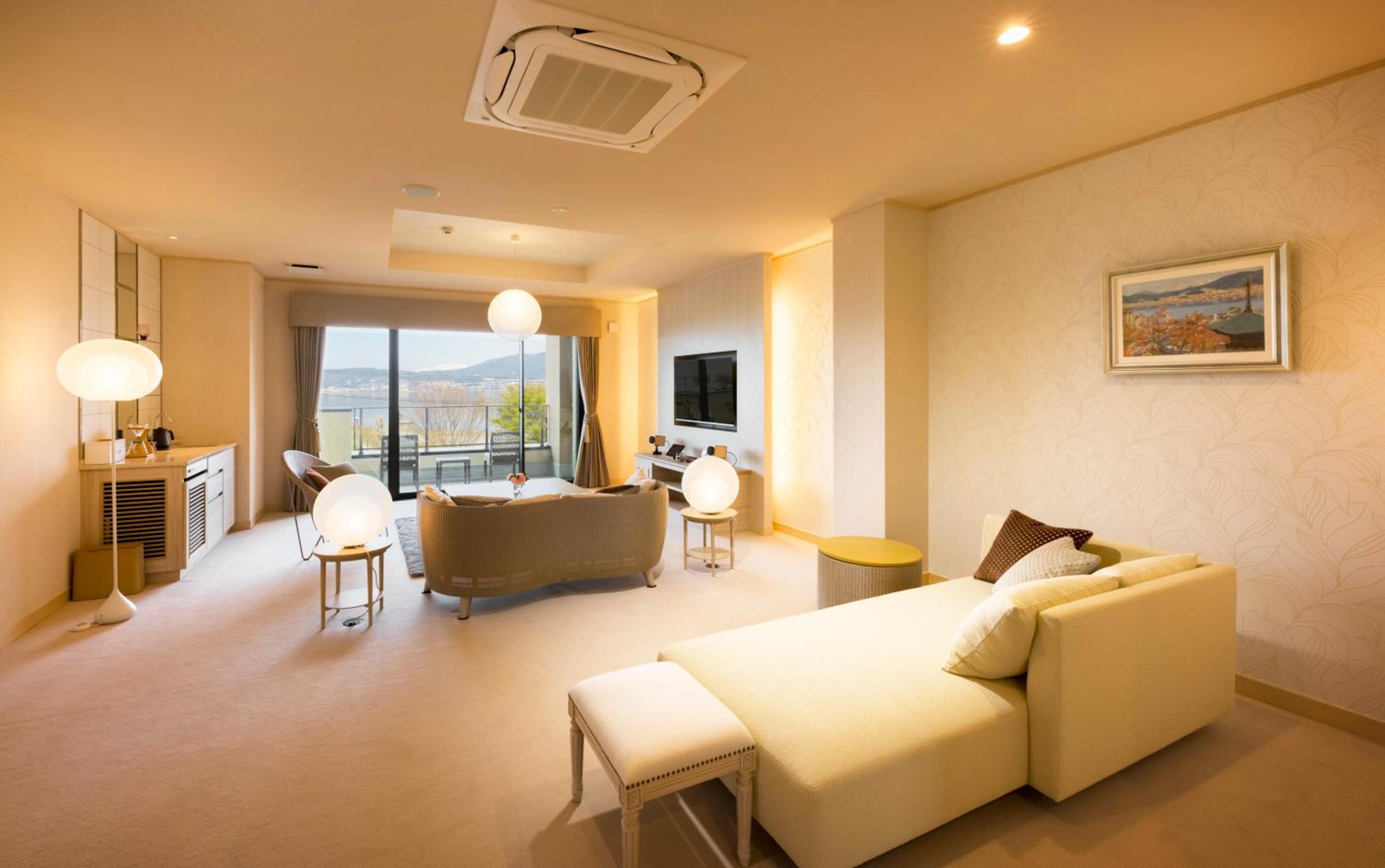 Katakura Silk Hotel