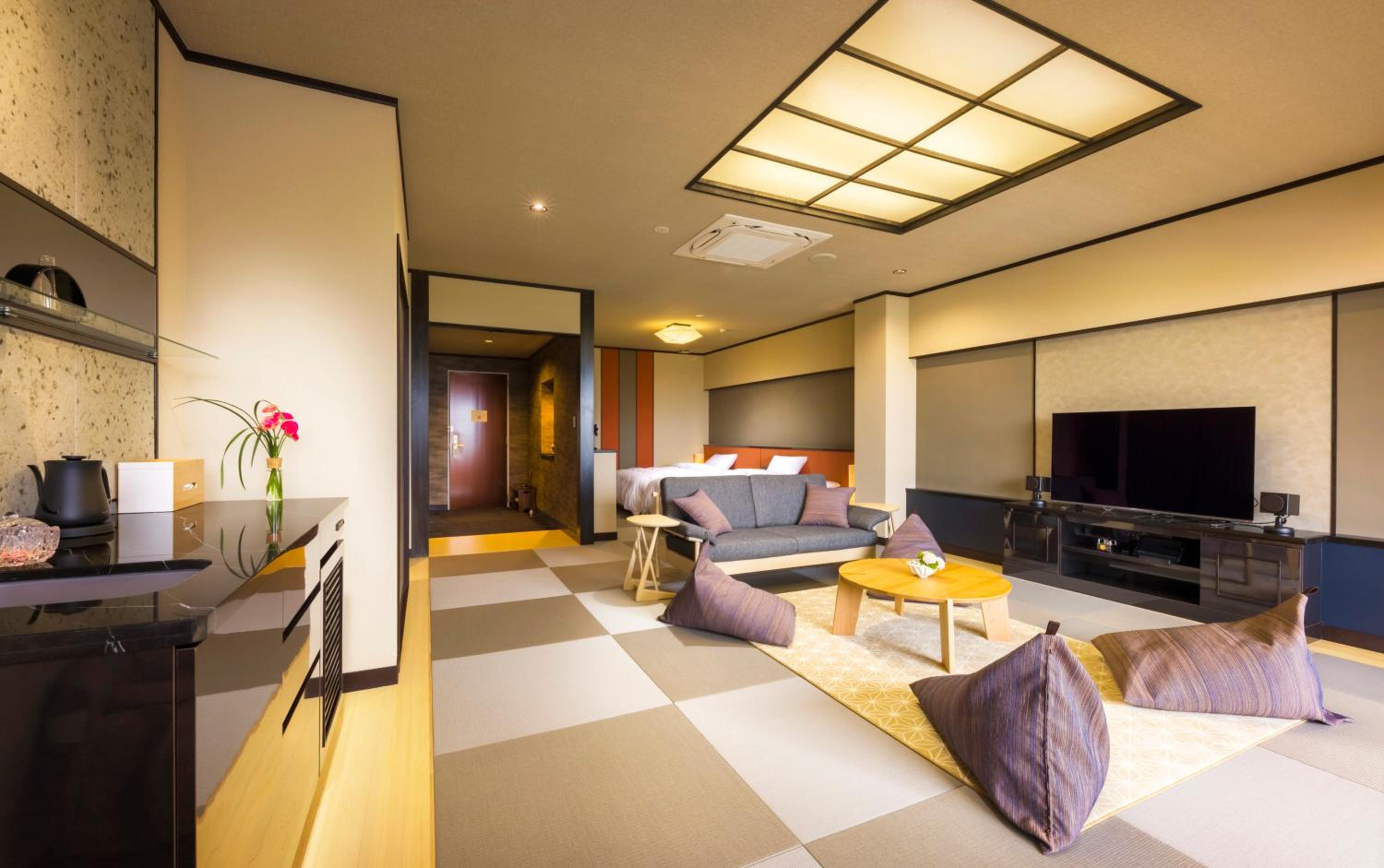 Katakura Silk Hotel