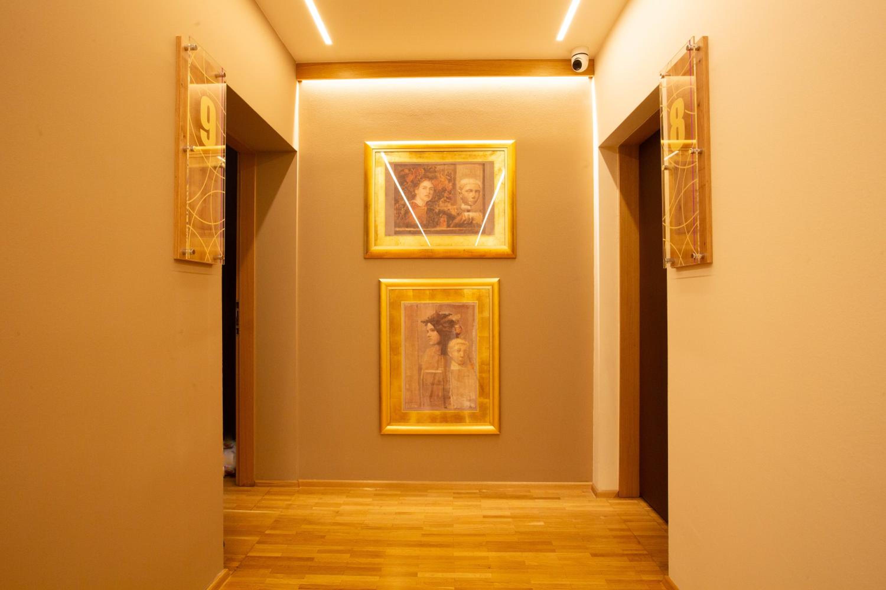 Photo 37