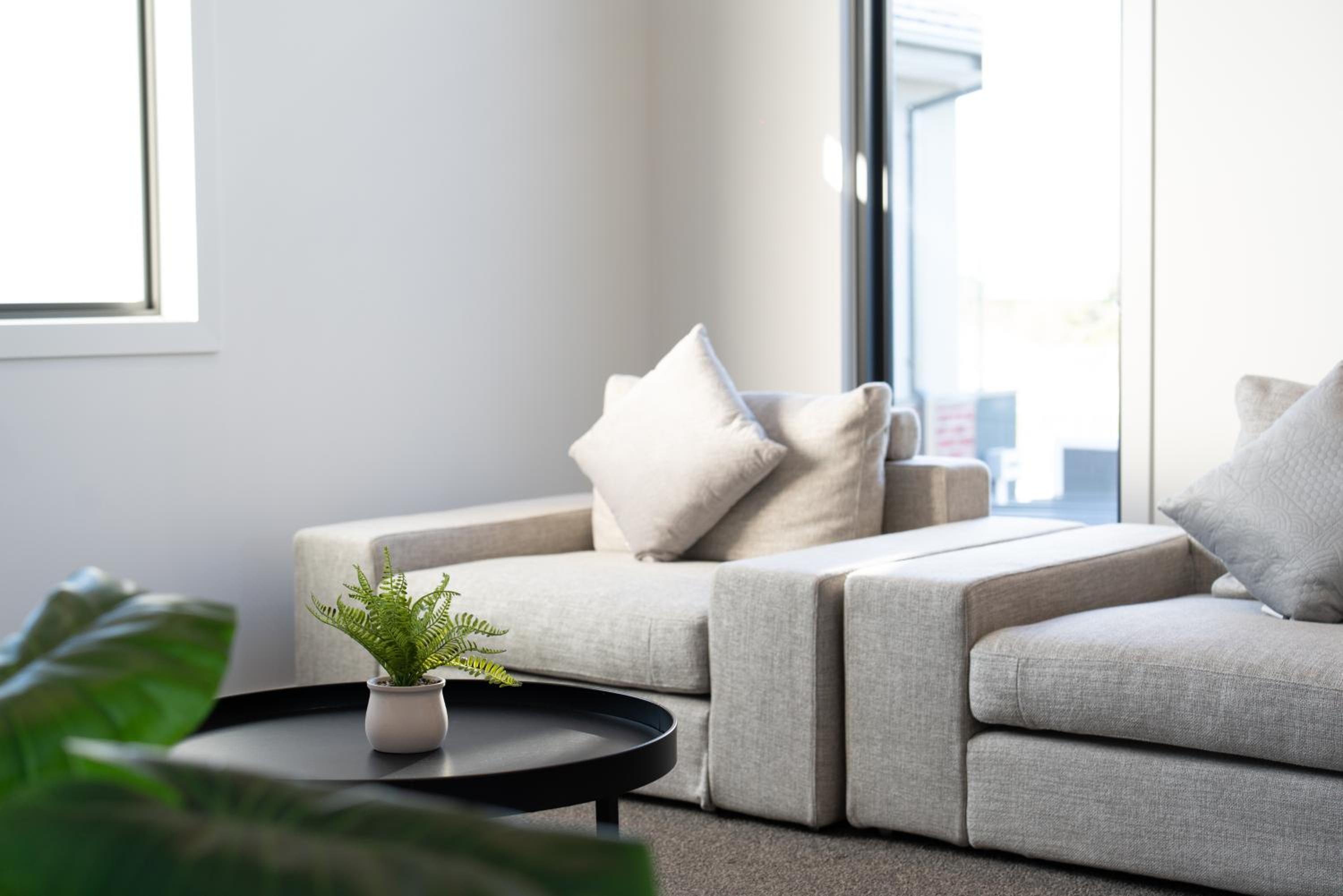 Everhome Lakeside Home