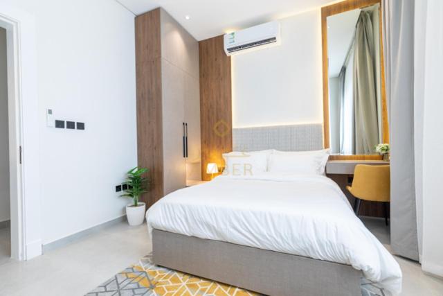 Amber Hospitality - Al Rawdah
