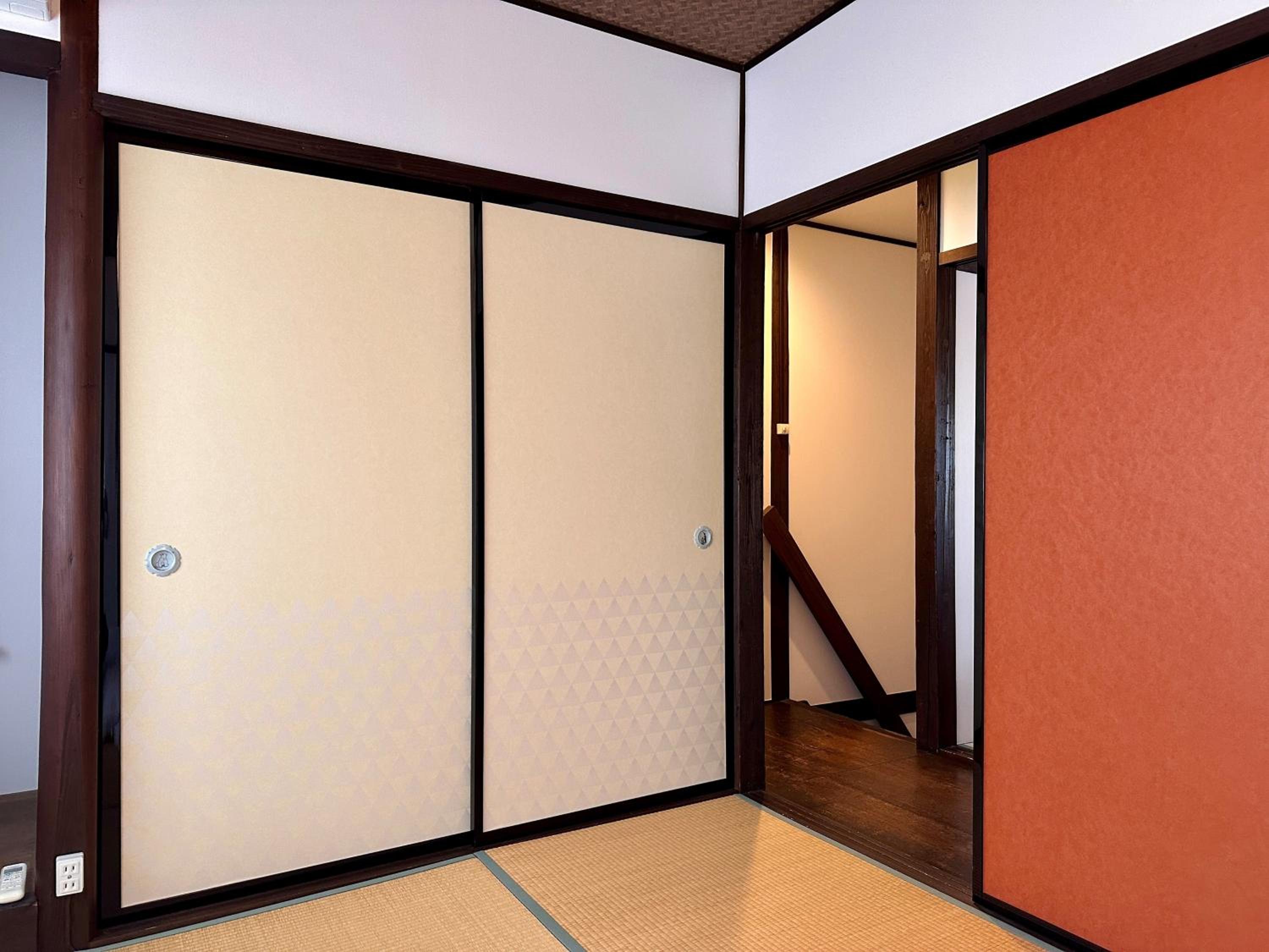 Sennichi House