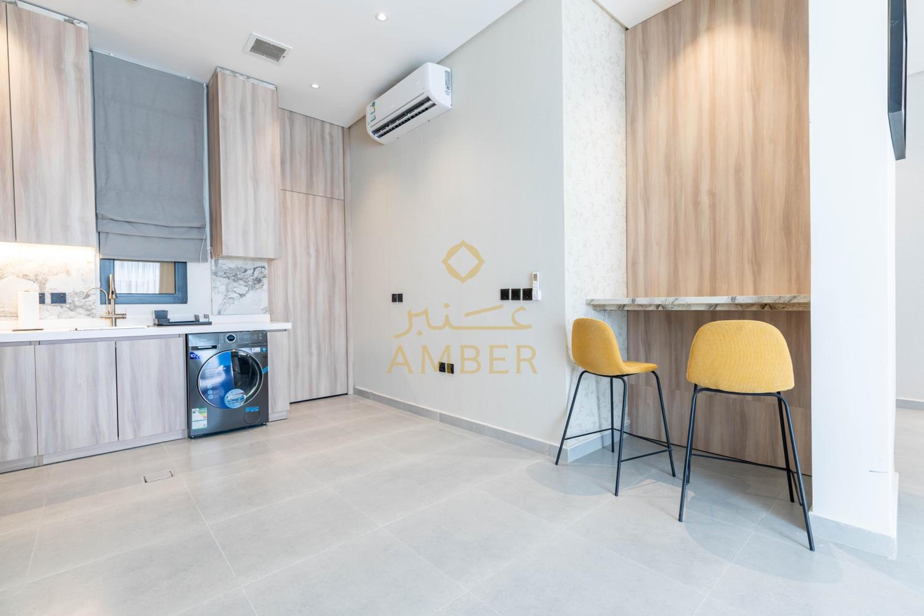 Amber Hospitality - Al Rawdah