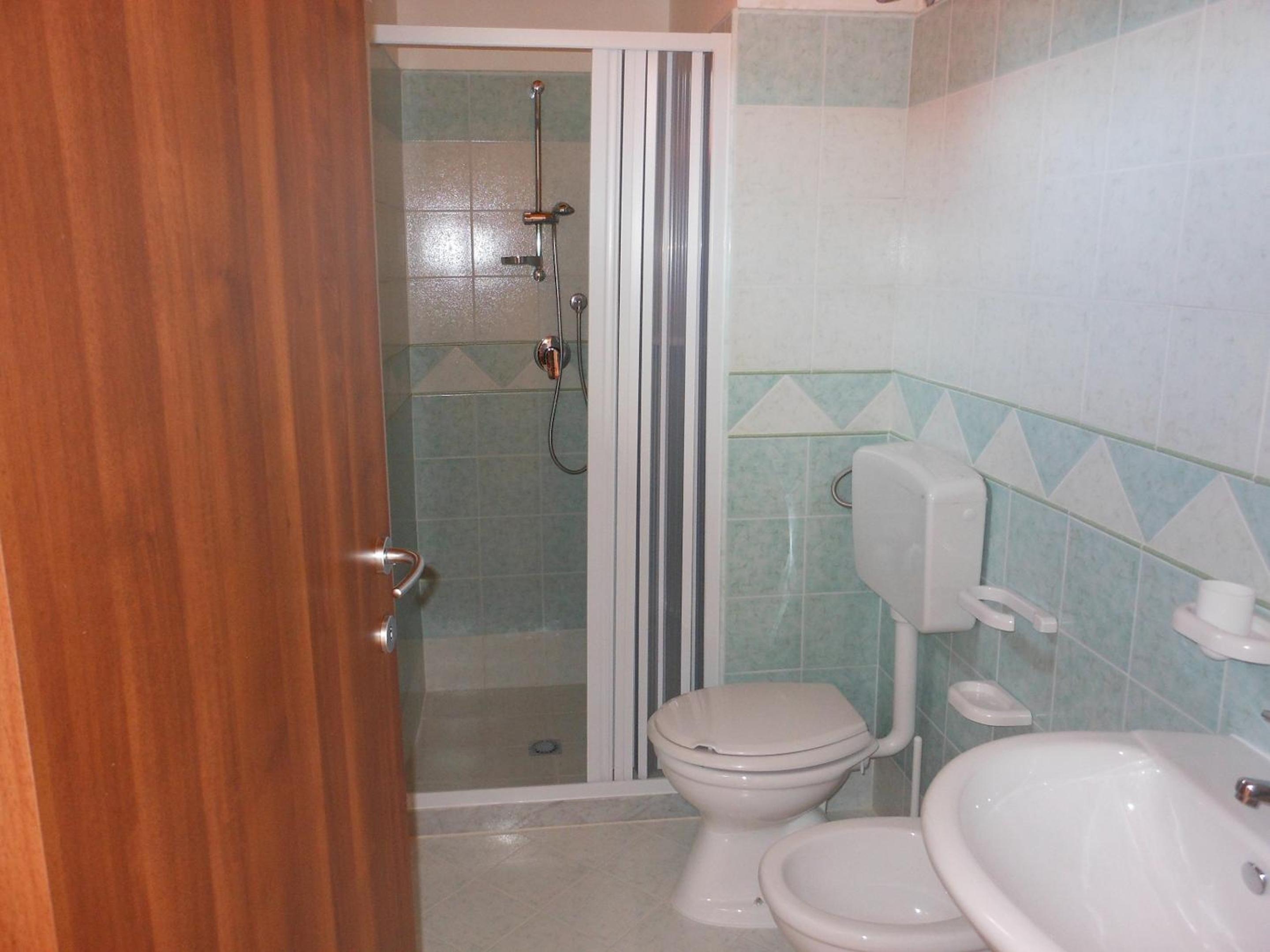 Photo 28