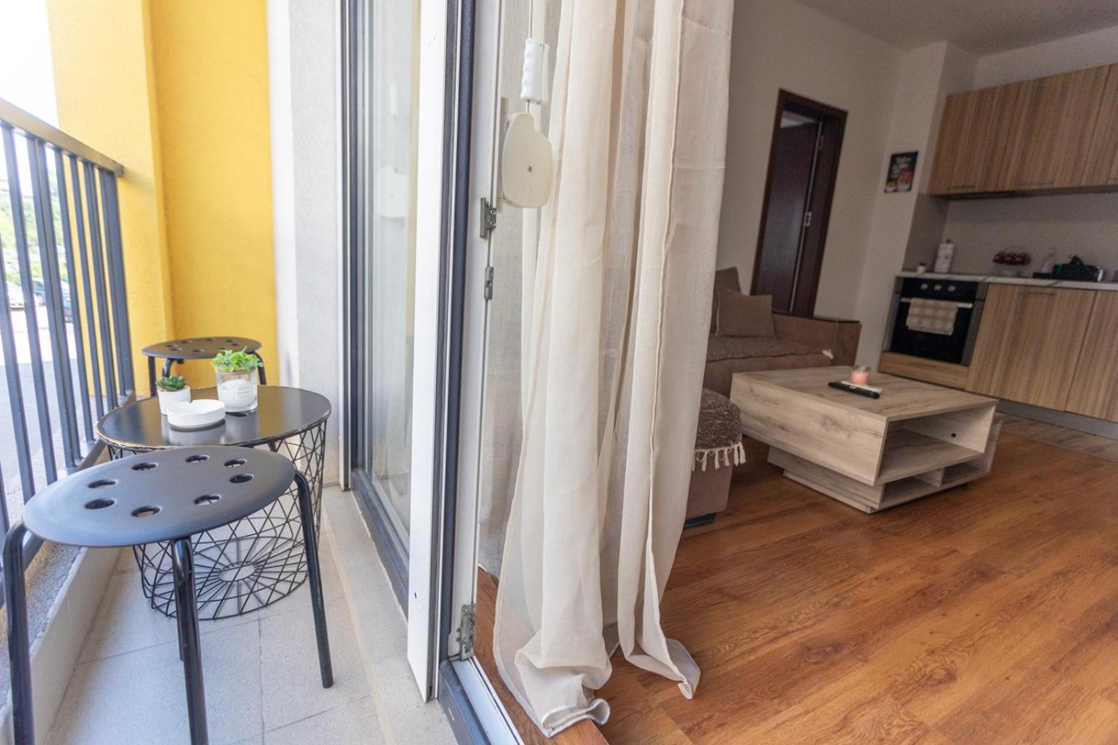 Karastoyanovi's apartment- Studentski grad view 4