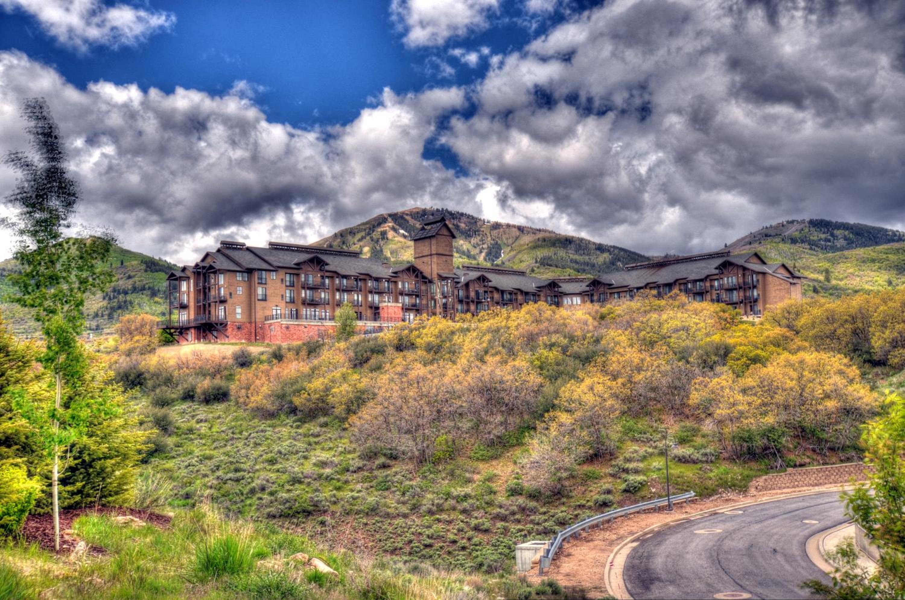 Stillwater 3066 by Moose Management view 5