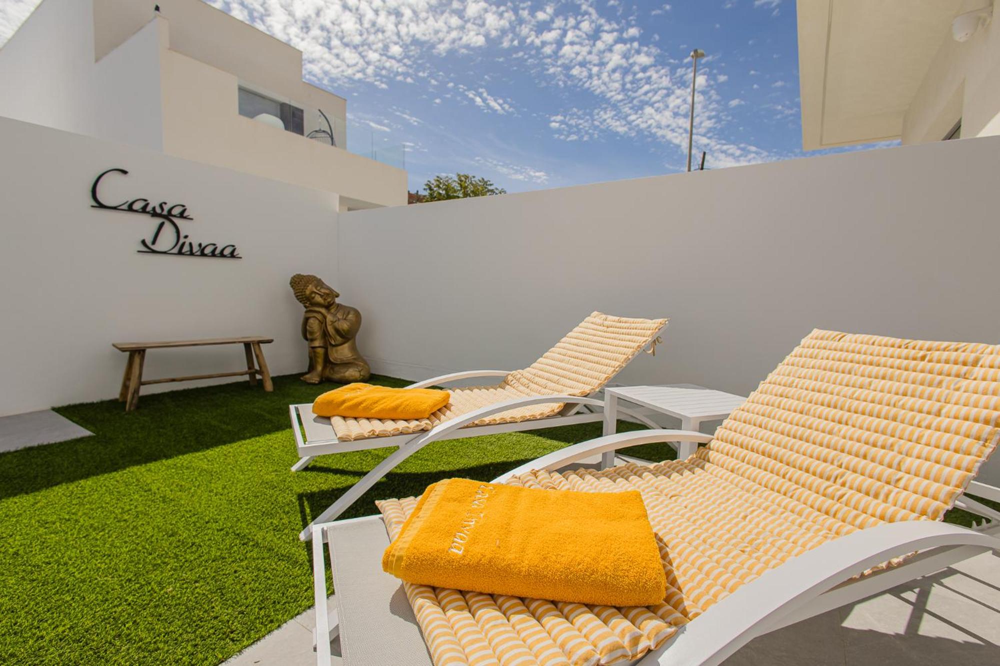 Casa Divaa