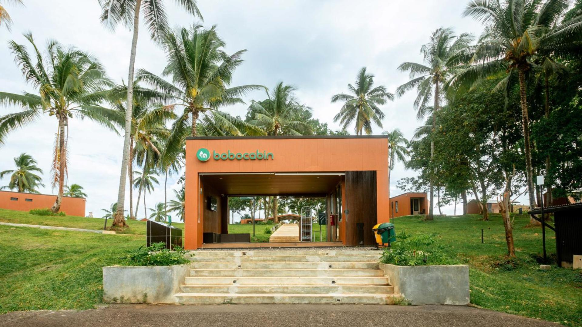 Hotel Bobocabin Bunaken Hills, Manado