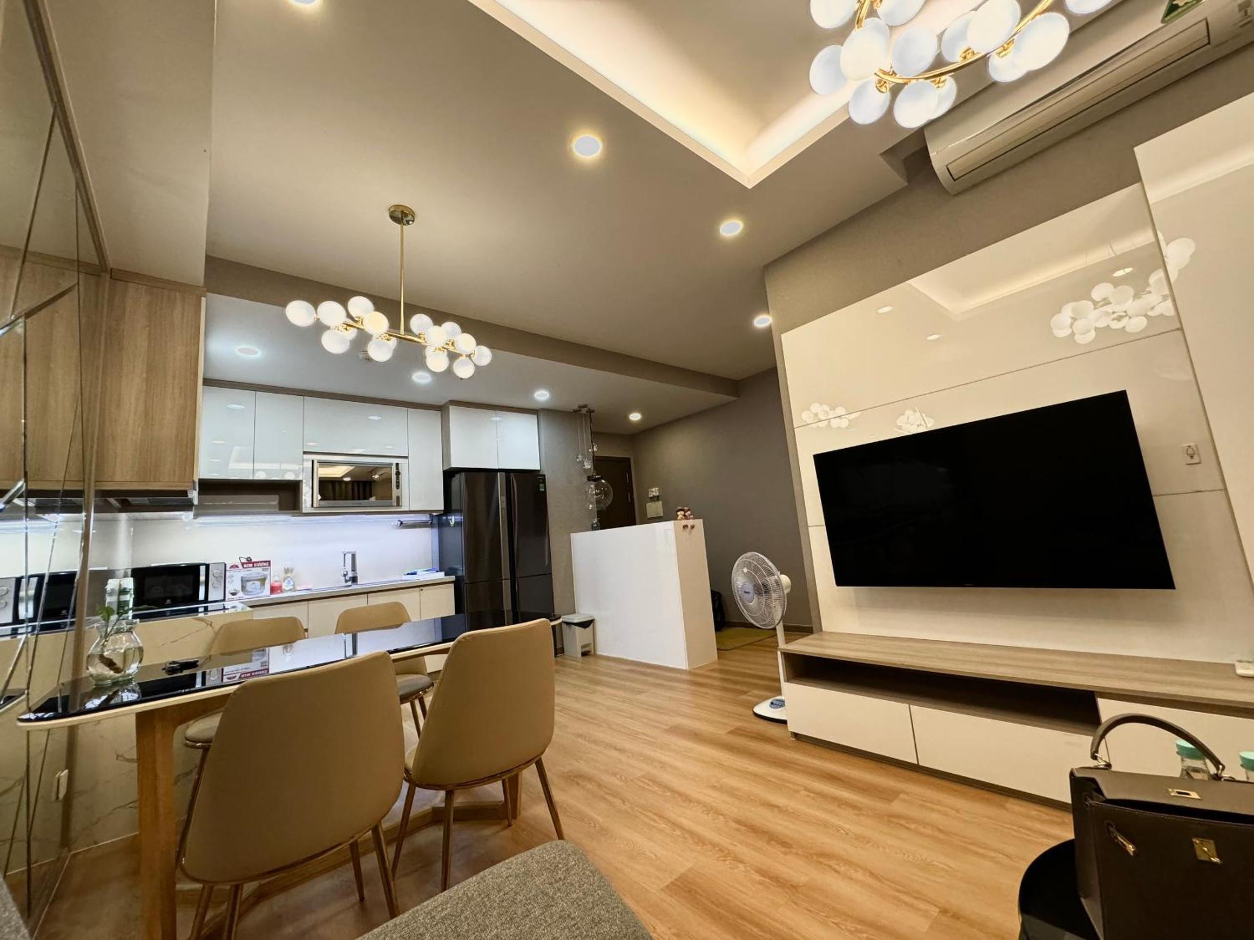 Căn hộ cao cấp gần sân bay TSN