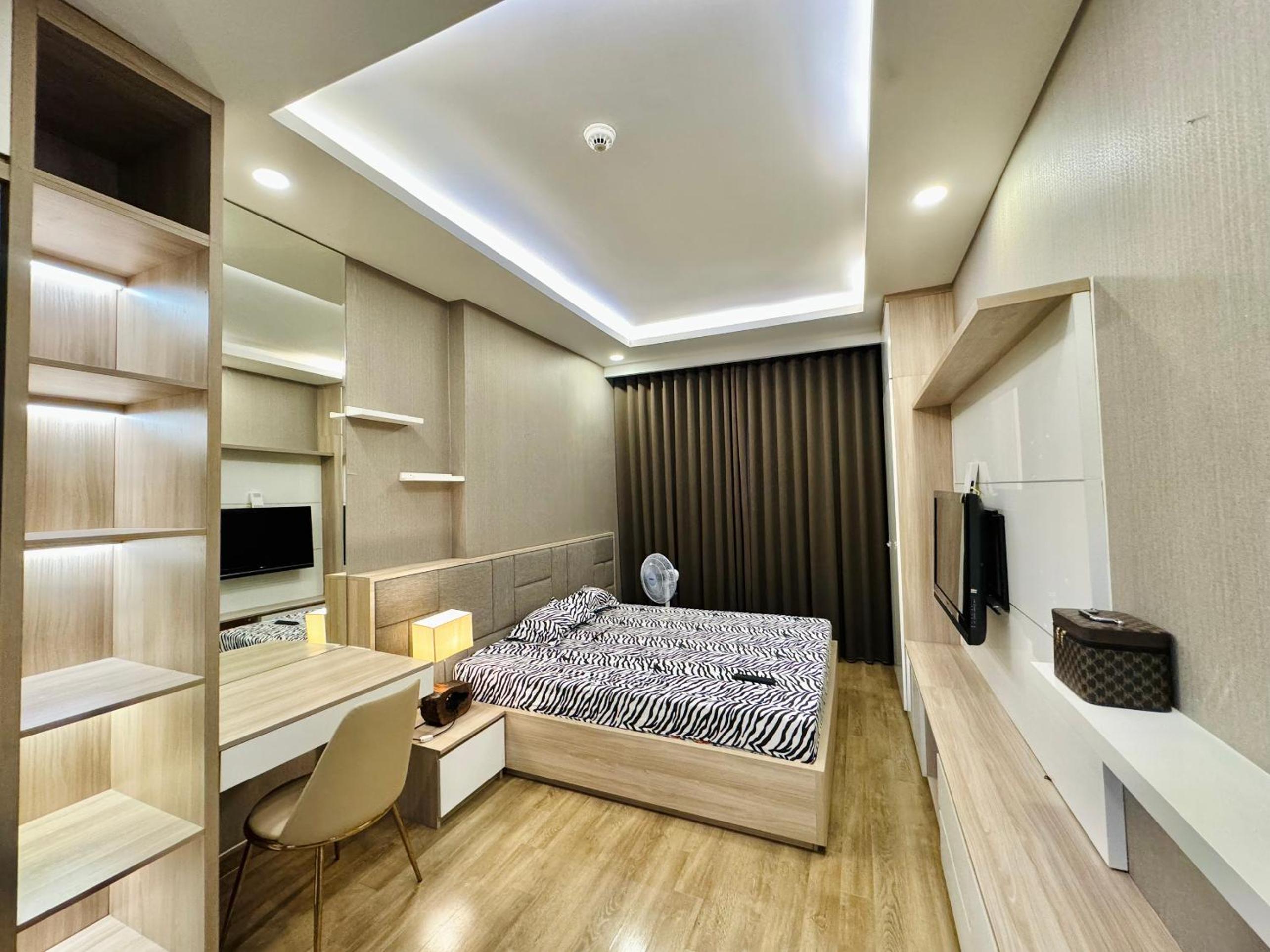 Căn hộ cao cấp gần sân bay TSN