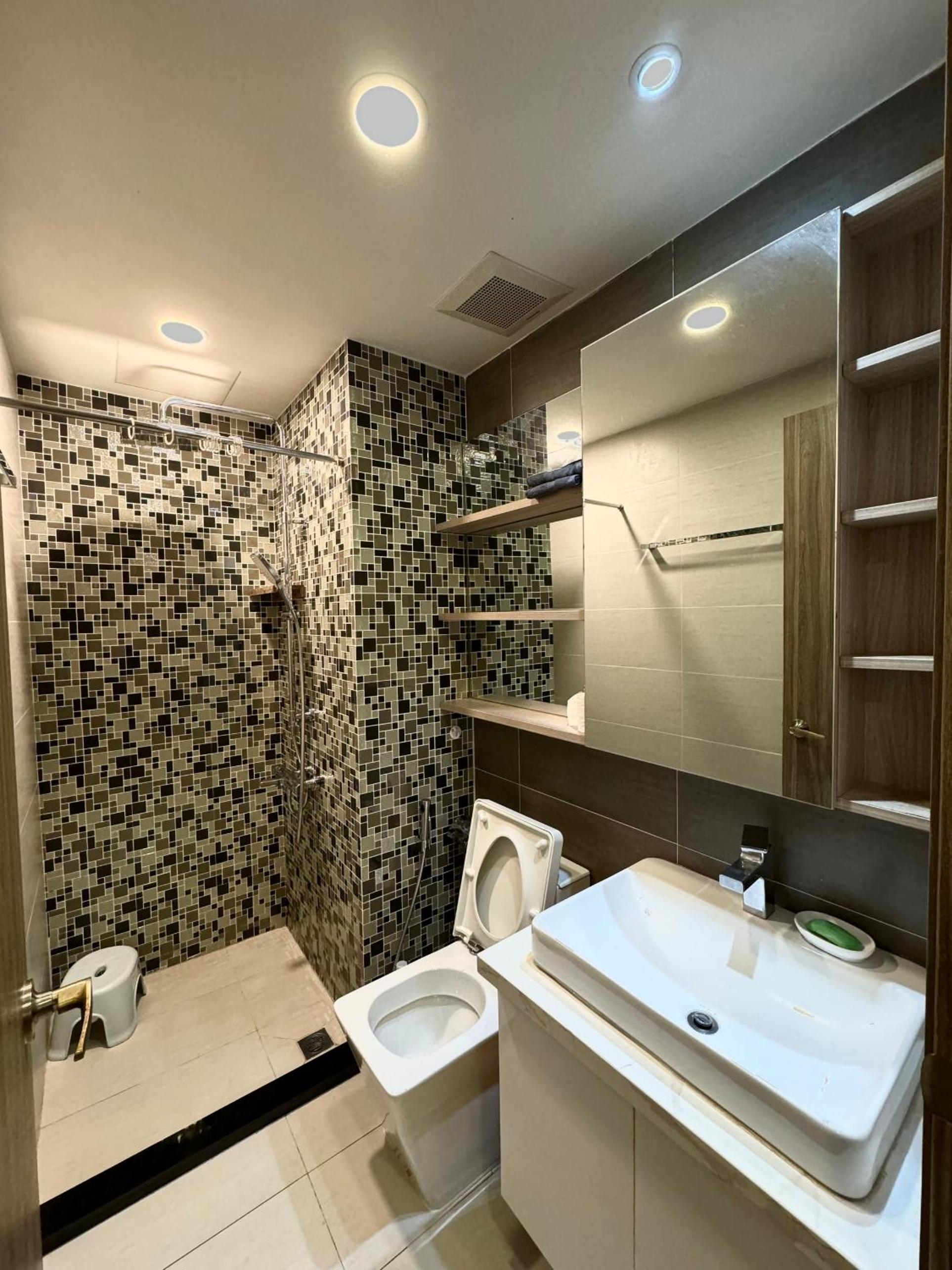 Căn hộ cao cấp gần sân bay TSN