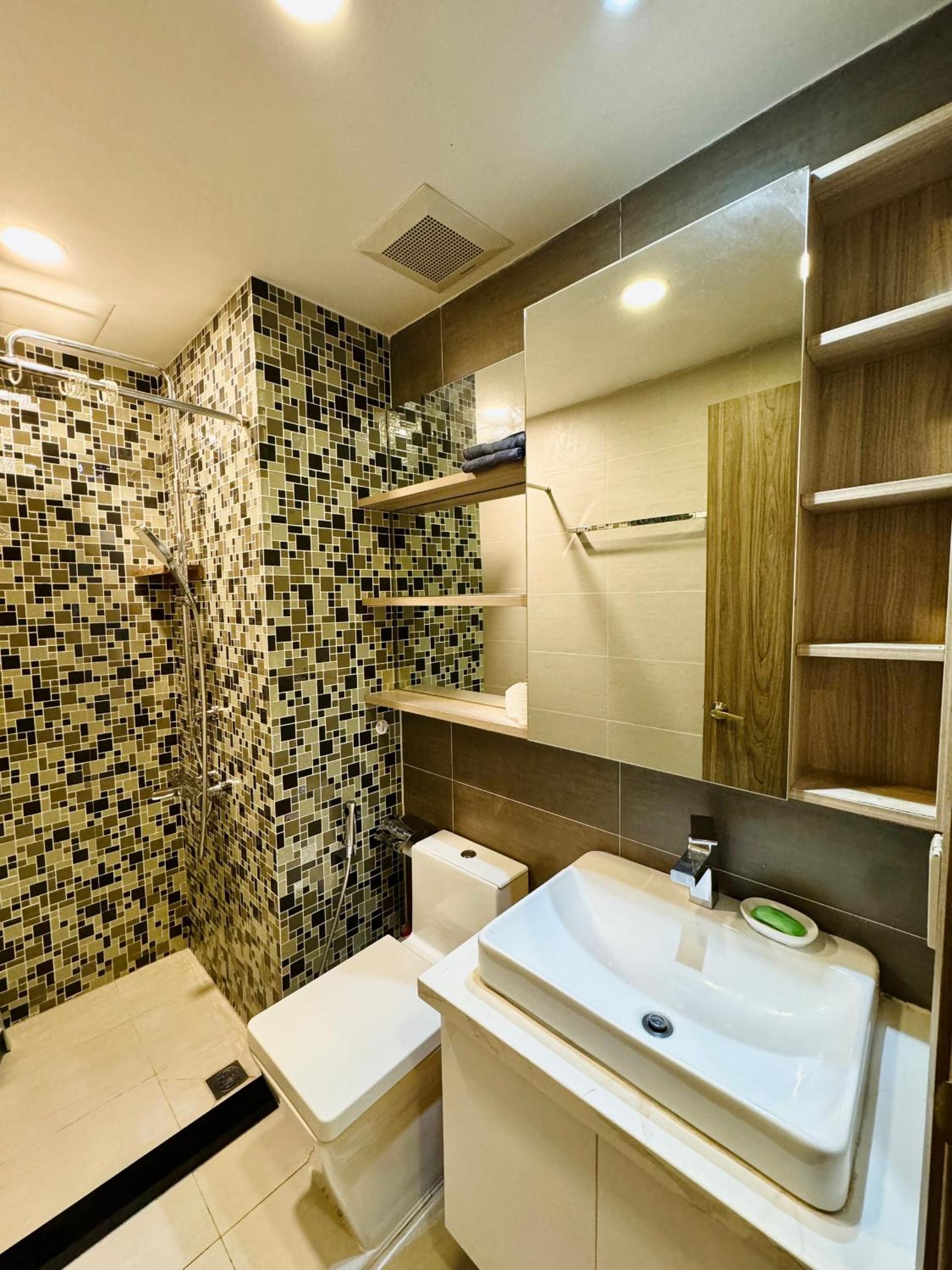Căn hộ cao cấp gần sân bay TSN