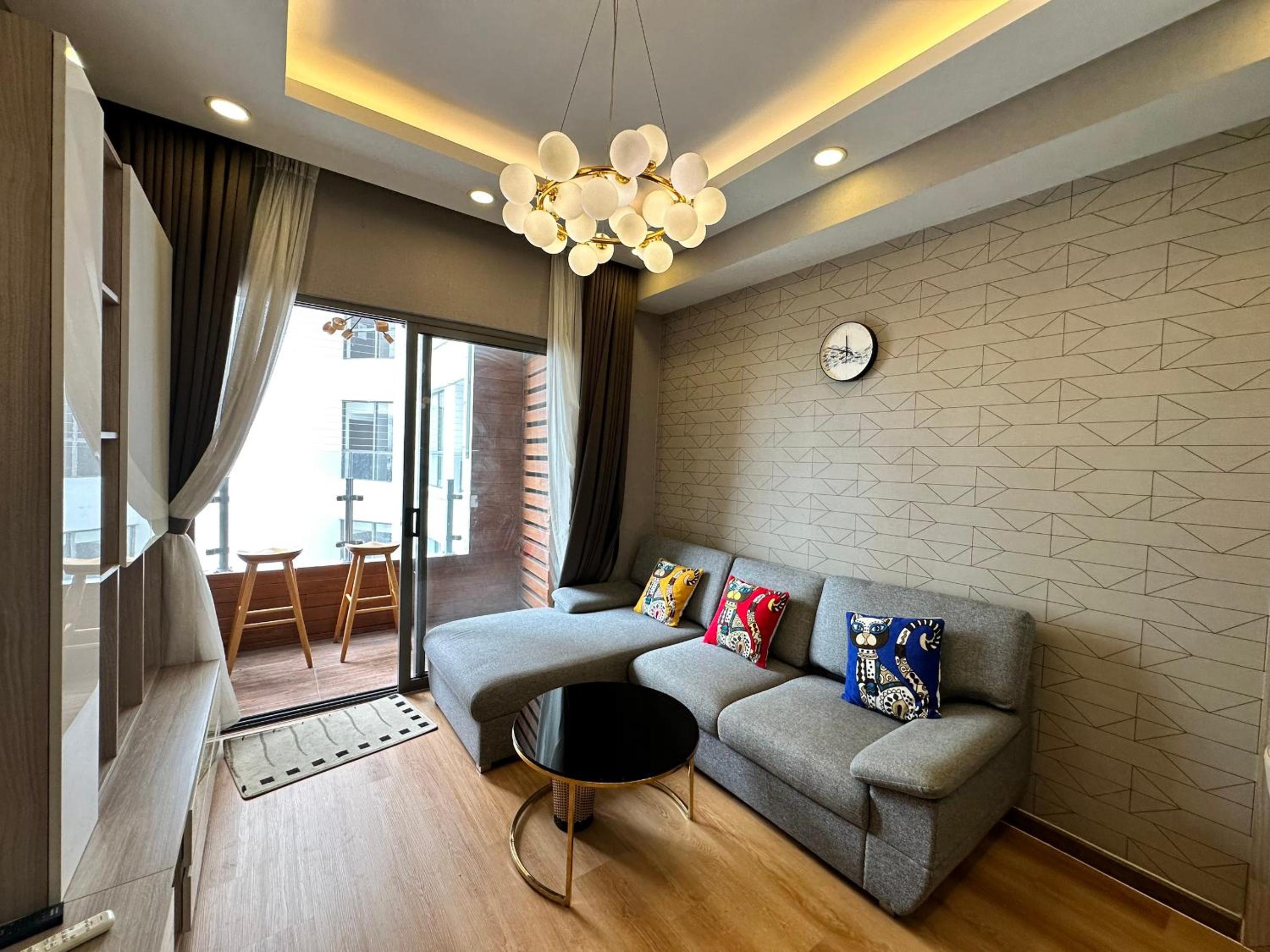 Căn hộ cao cấp gần sân bay TSN