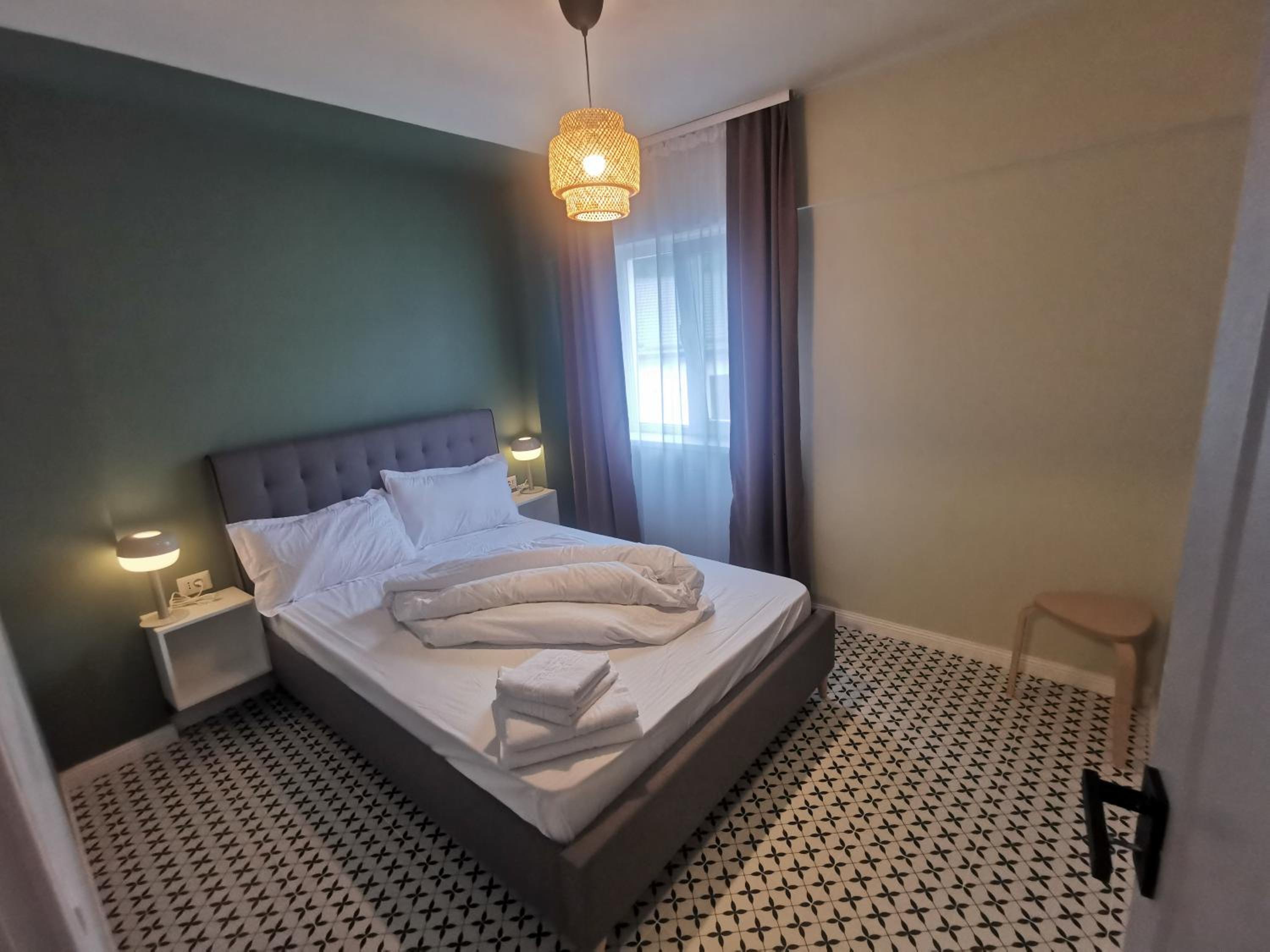 Luxury Apartment Twins view 5