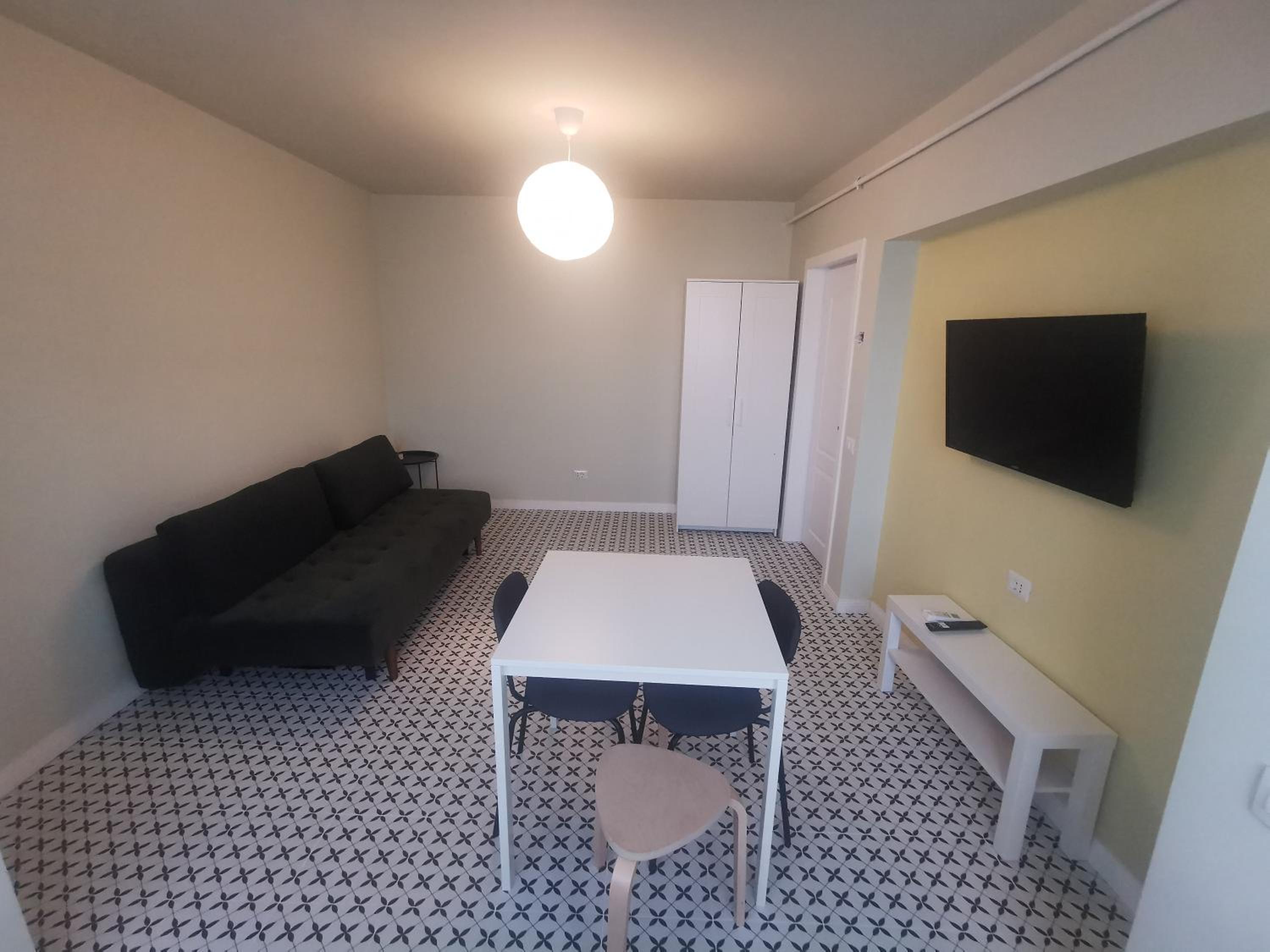 Luxury Apartment Twins view 2