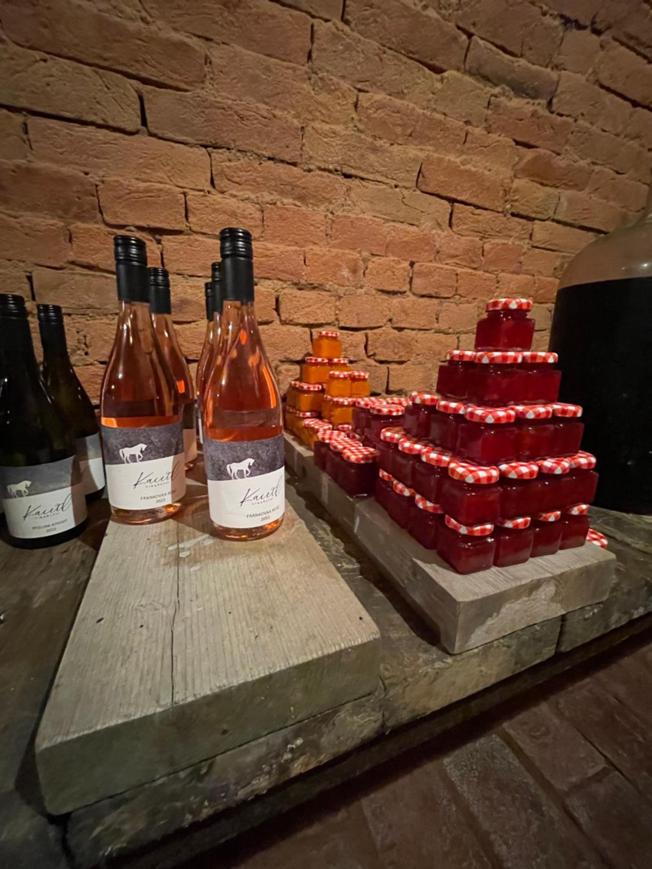 Wine & Relax Mezi Sklepy
