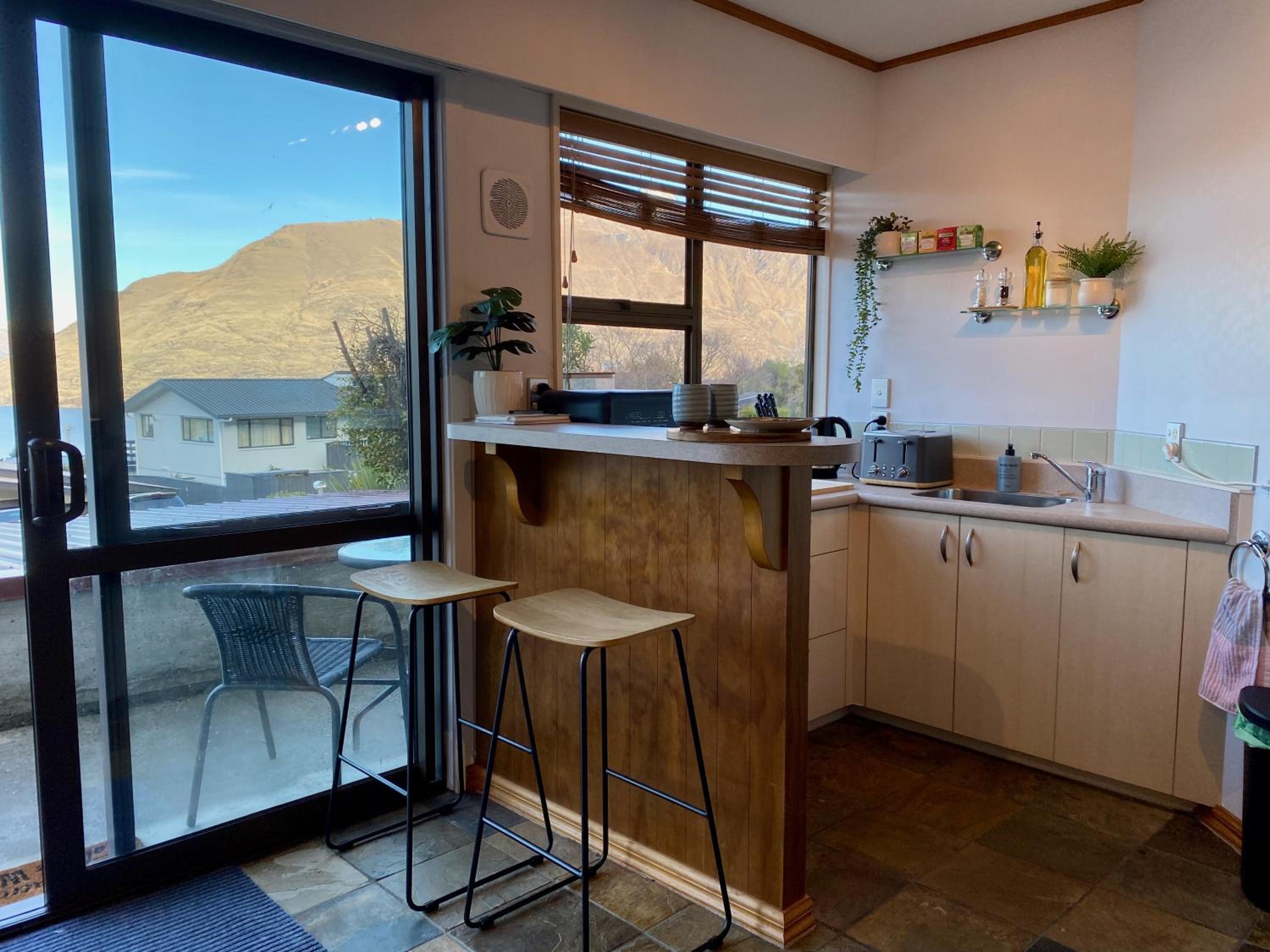 Comfortable Mountain View Studio view 2
