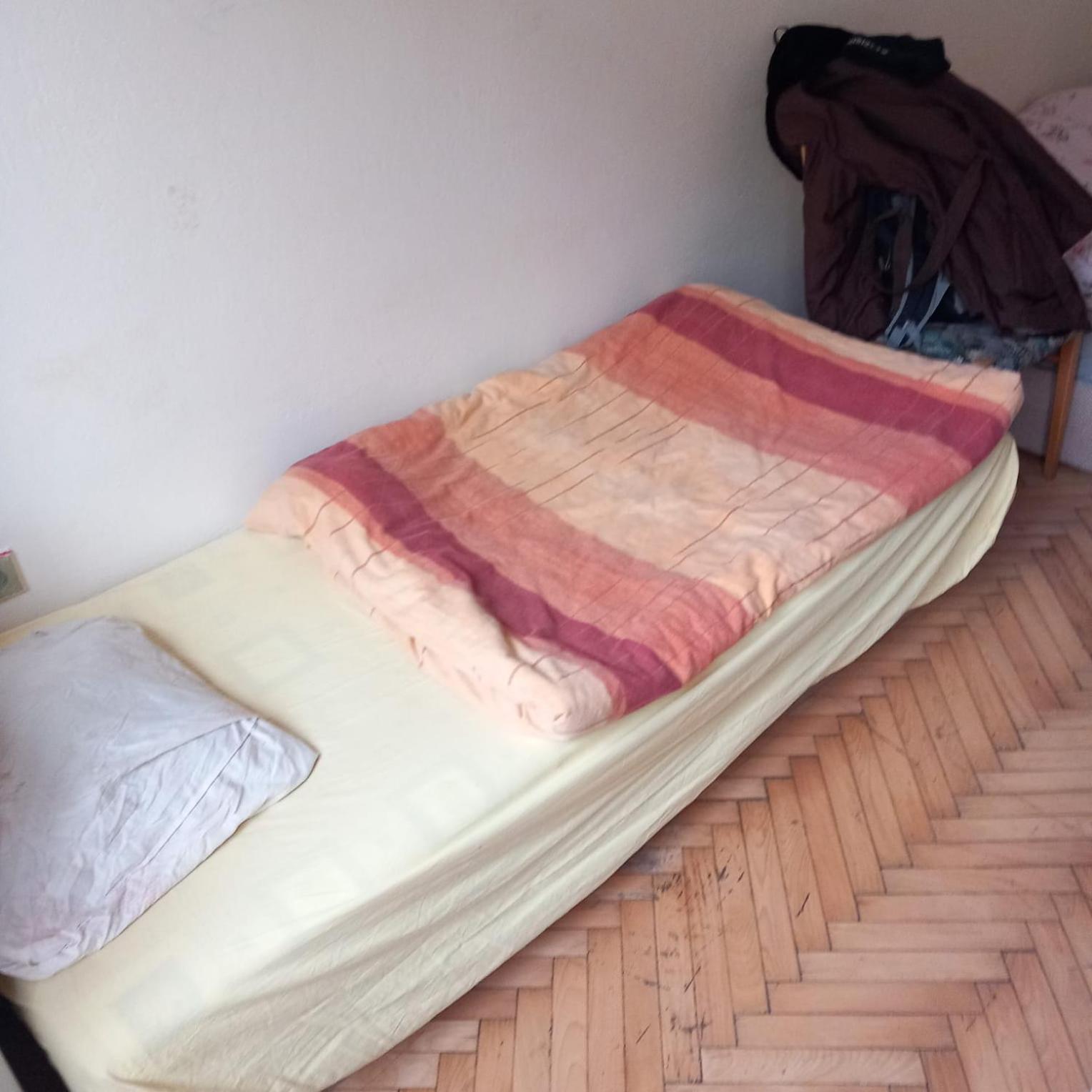 flat 18 minutes from Vaclavske namesti