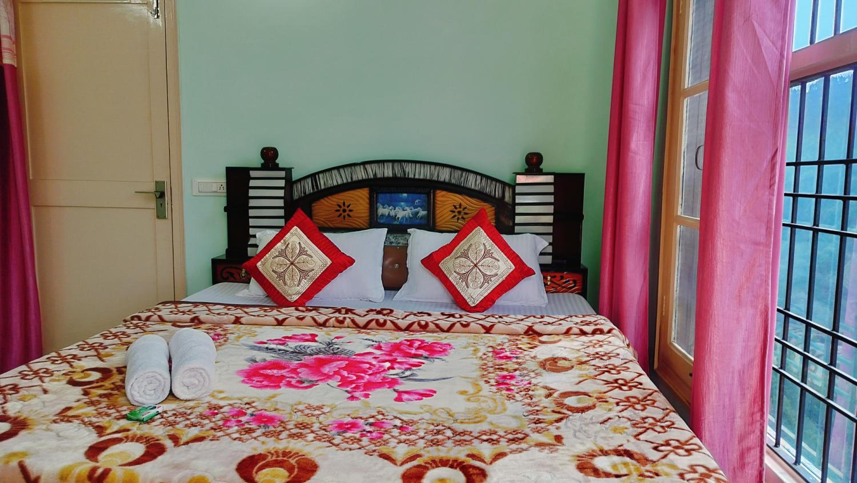Kush Green Valley Homestay view 3