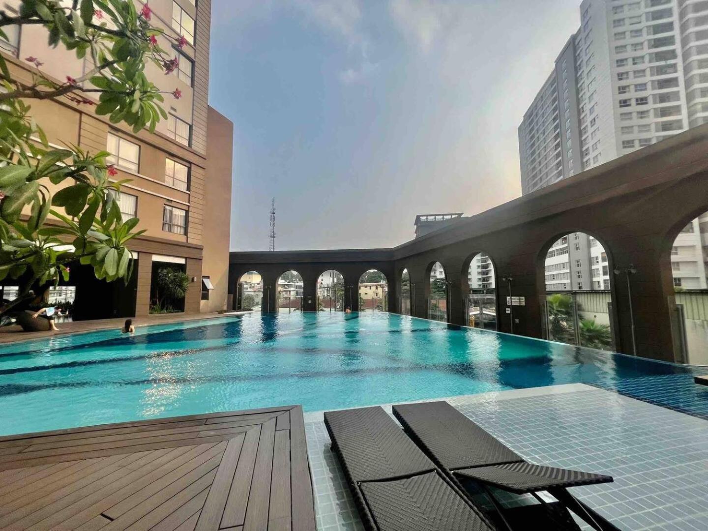 Căn hộ cao cấp gần sân bay TSN