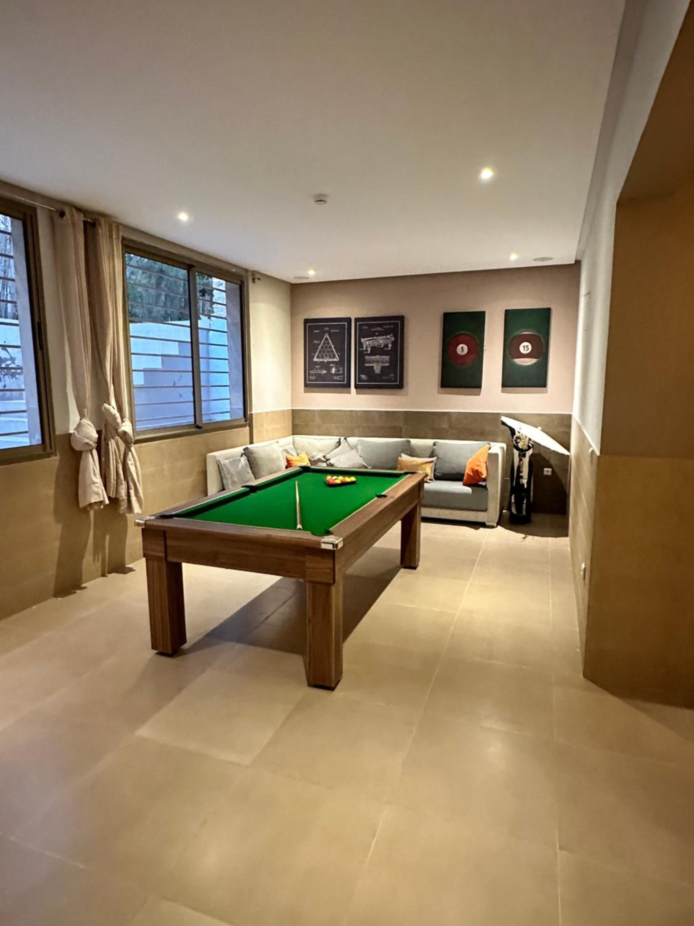 lounge