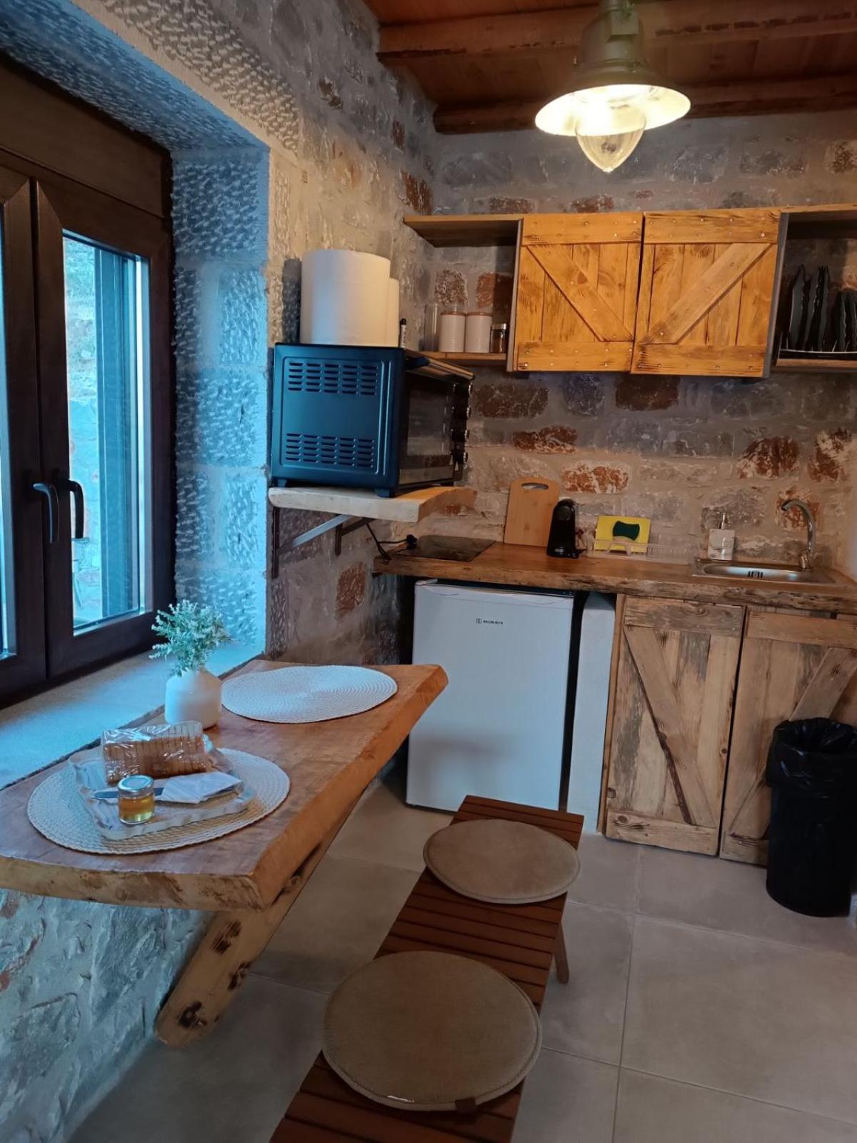Luxury suite of Villa Lagkadaki