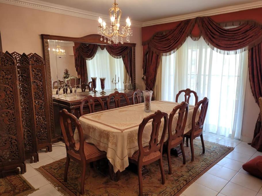 Classical Rustic Flat in Al Rehab New Cairo