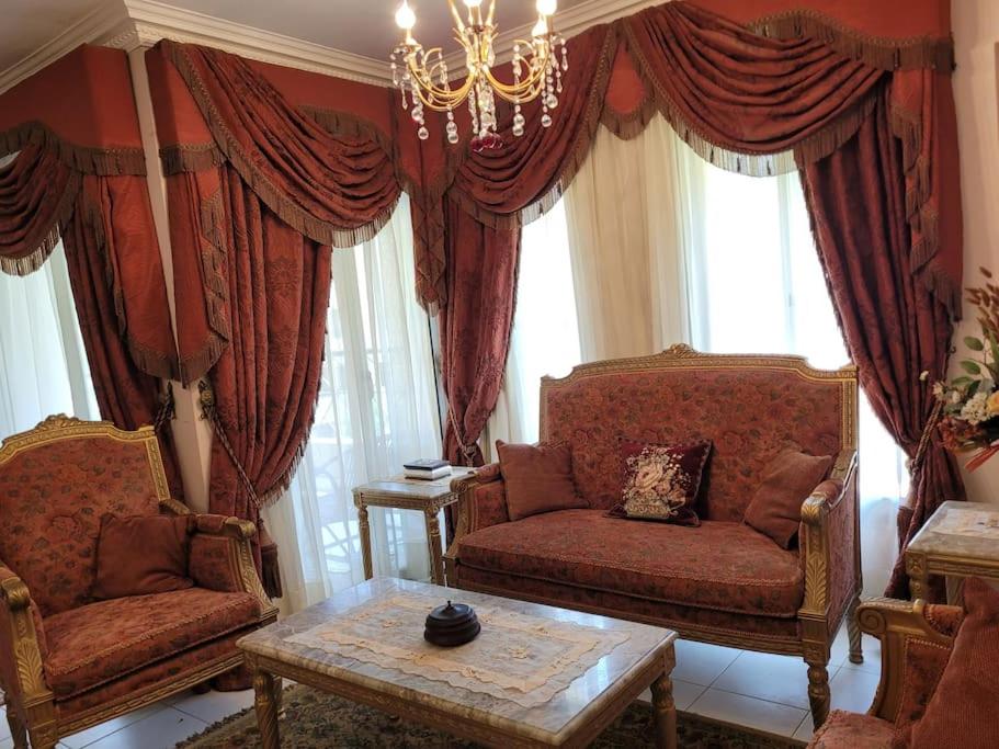 Classical Rustic Flat in Al Rehab New Cairo