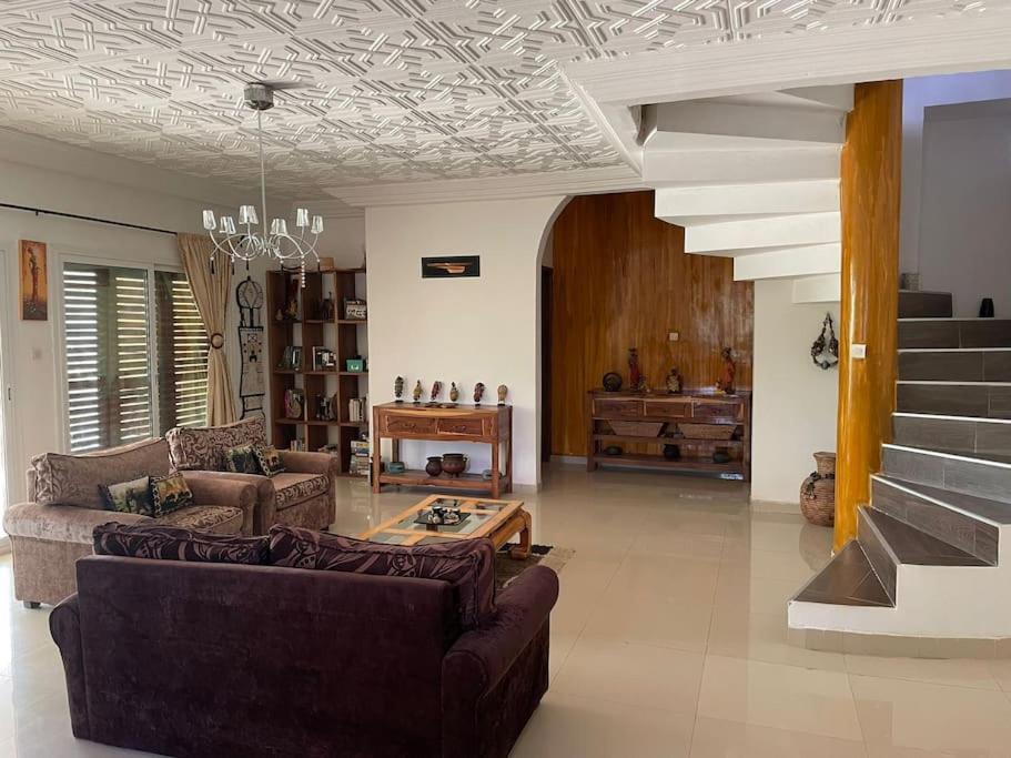 Belle villa face au lac