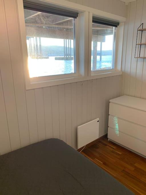 Panoramic Harbour View Apartment view 3