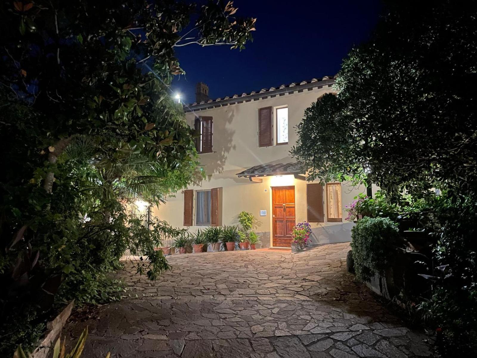 VILLA IL TUFO