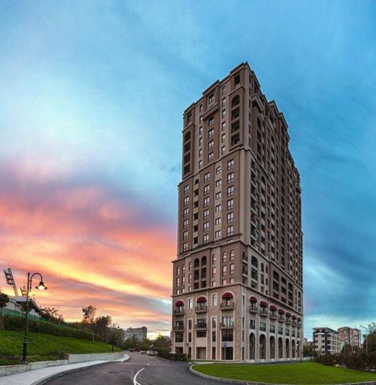 Sea View Residence with Parking